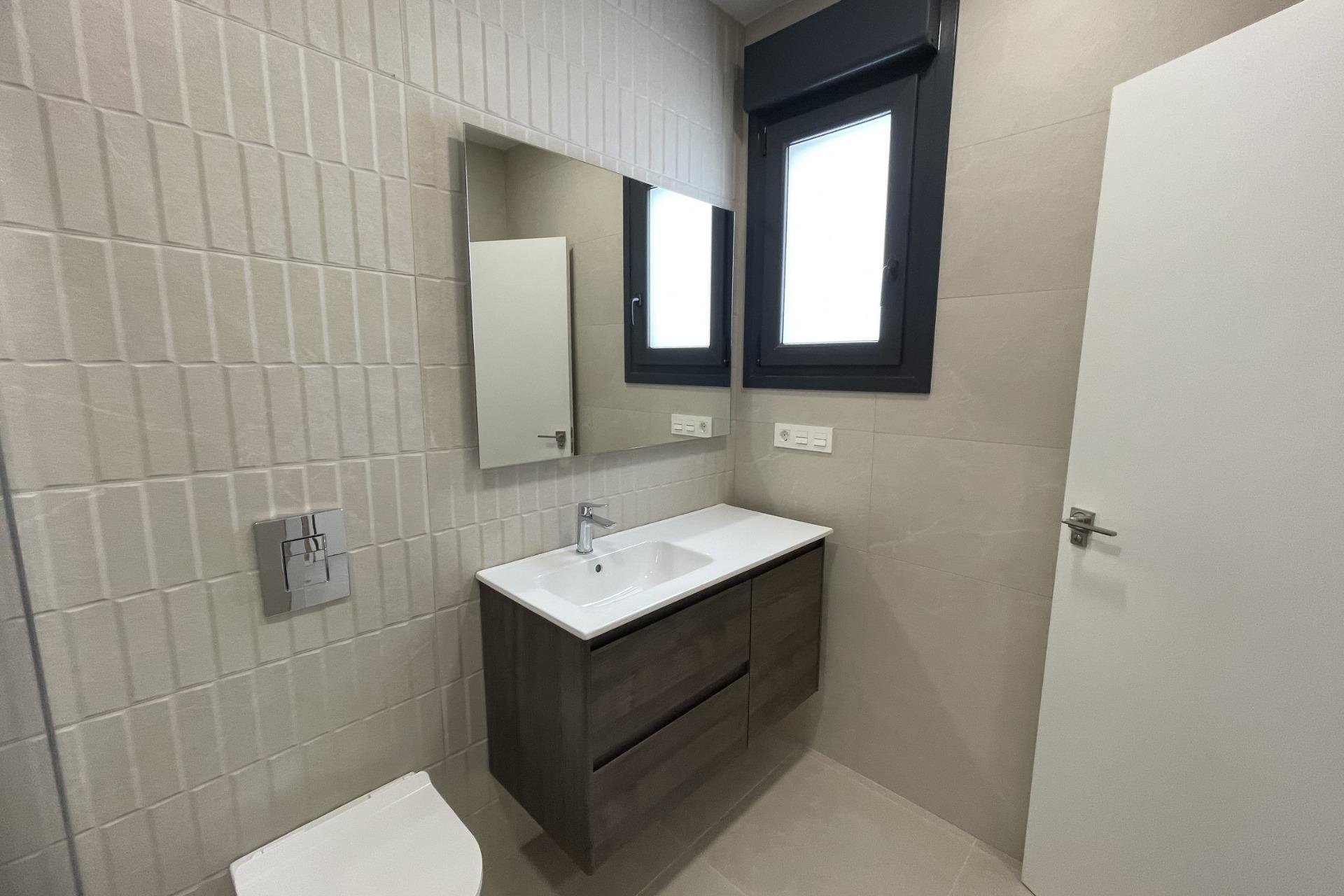 Rynek pierwotny - Willa -
Almoradí - Heredades