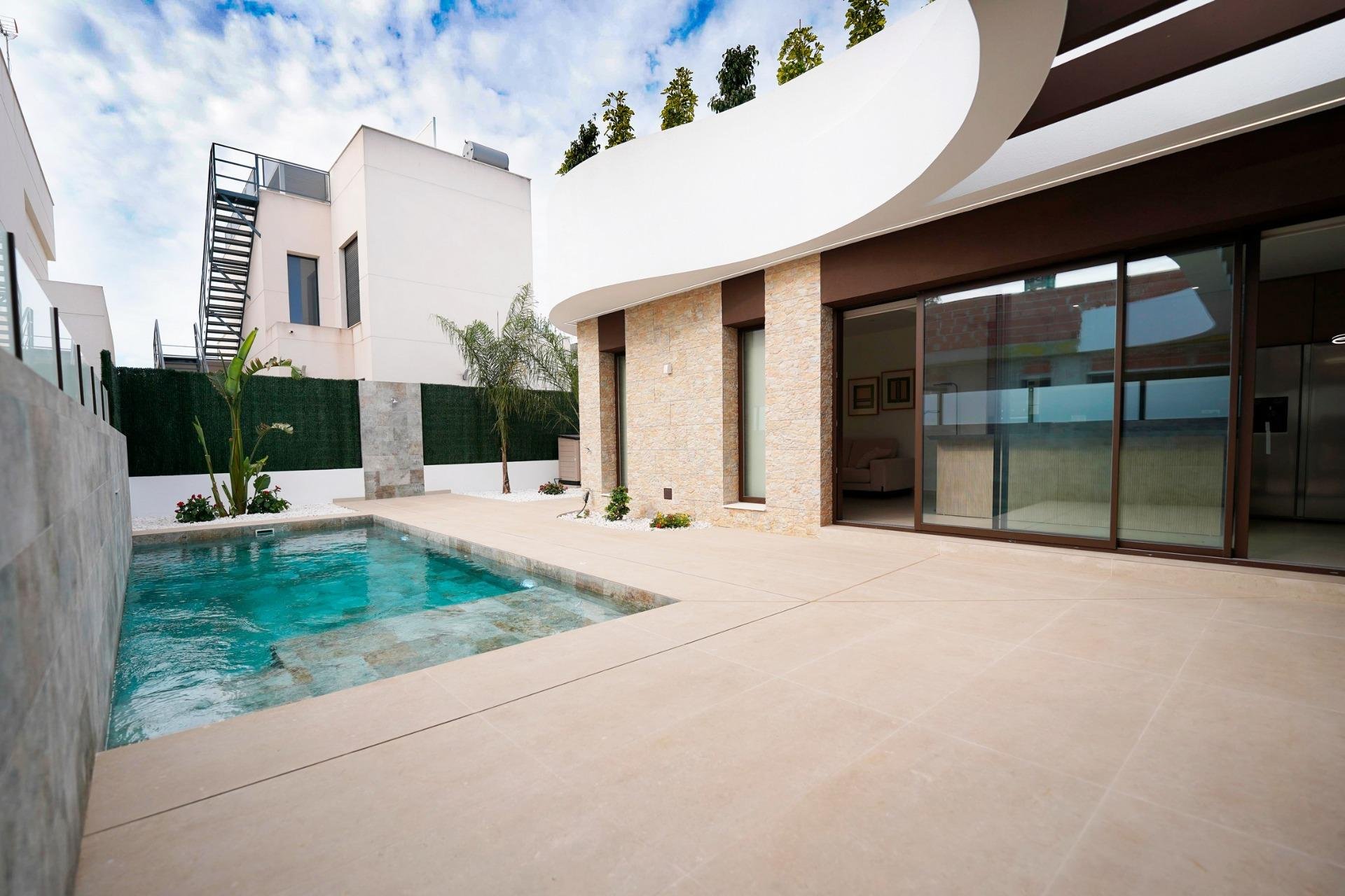 Rynek pierwotny - Willa -
Almoradí - Las Heredades