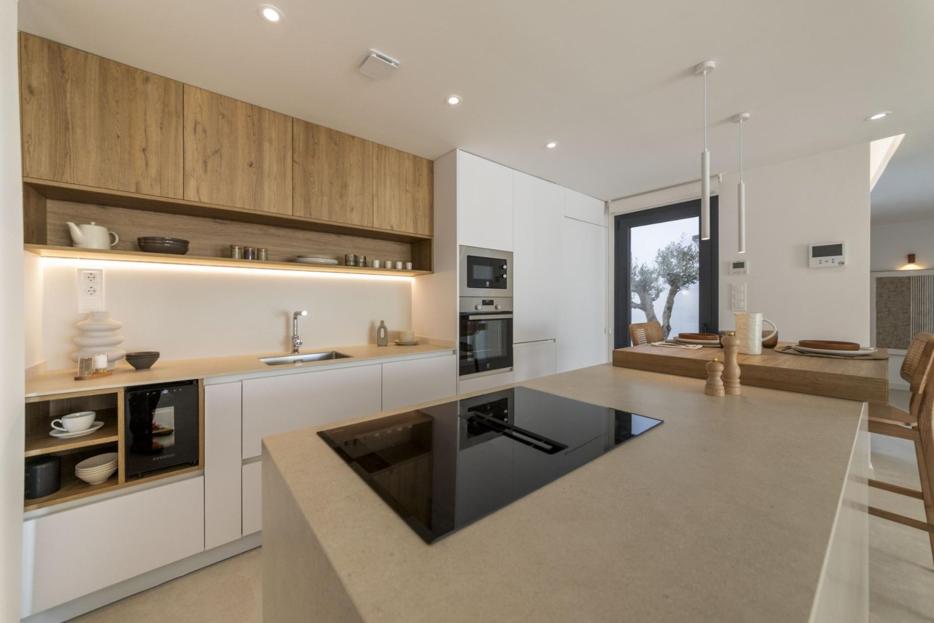 Rynek pierwotny - Willa -
Baños y Mendigo - Altaona Golf