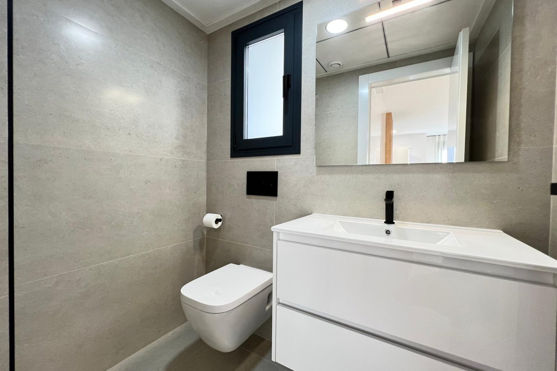 Rynek pierwotny - Willa -
Benferri - Benfis Park