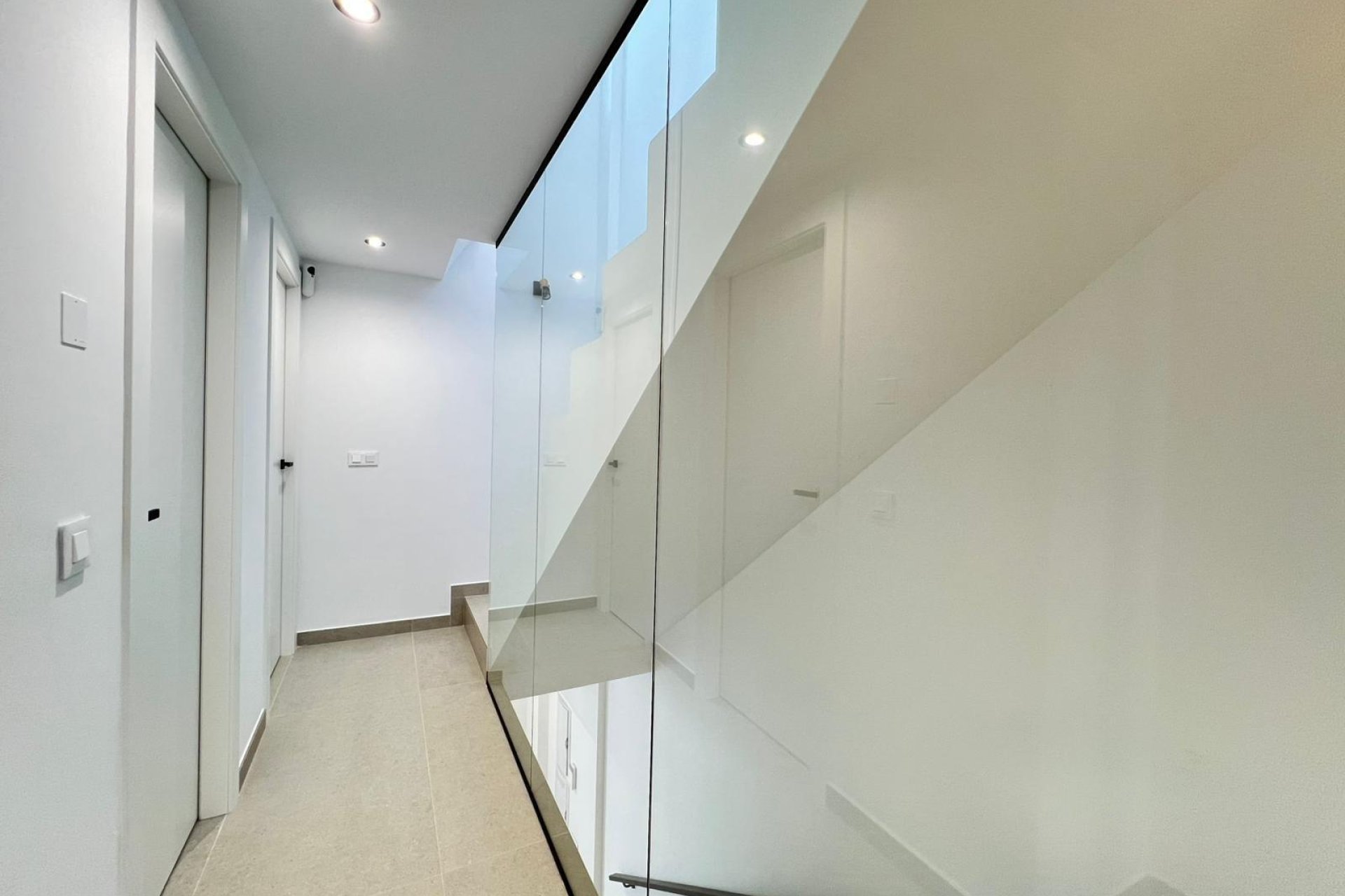 Rynek pierwotny - Willa -
Benferri - Benfis Park