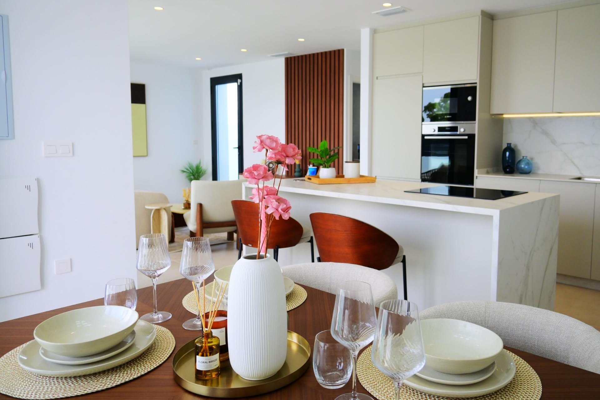 Rynek pierwotny - Willa -
Dolores - polideportivo