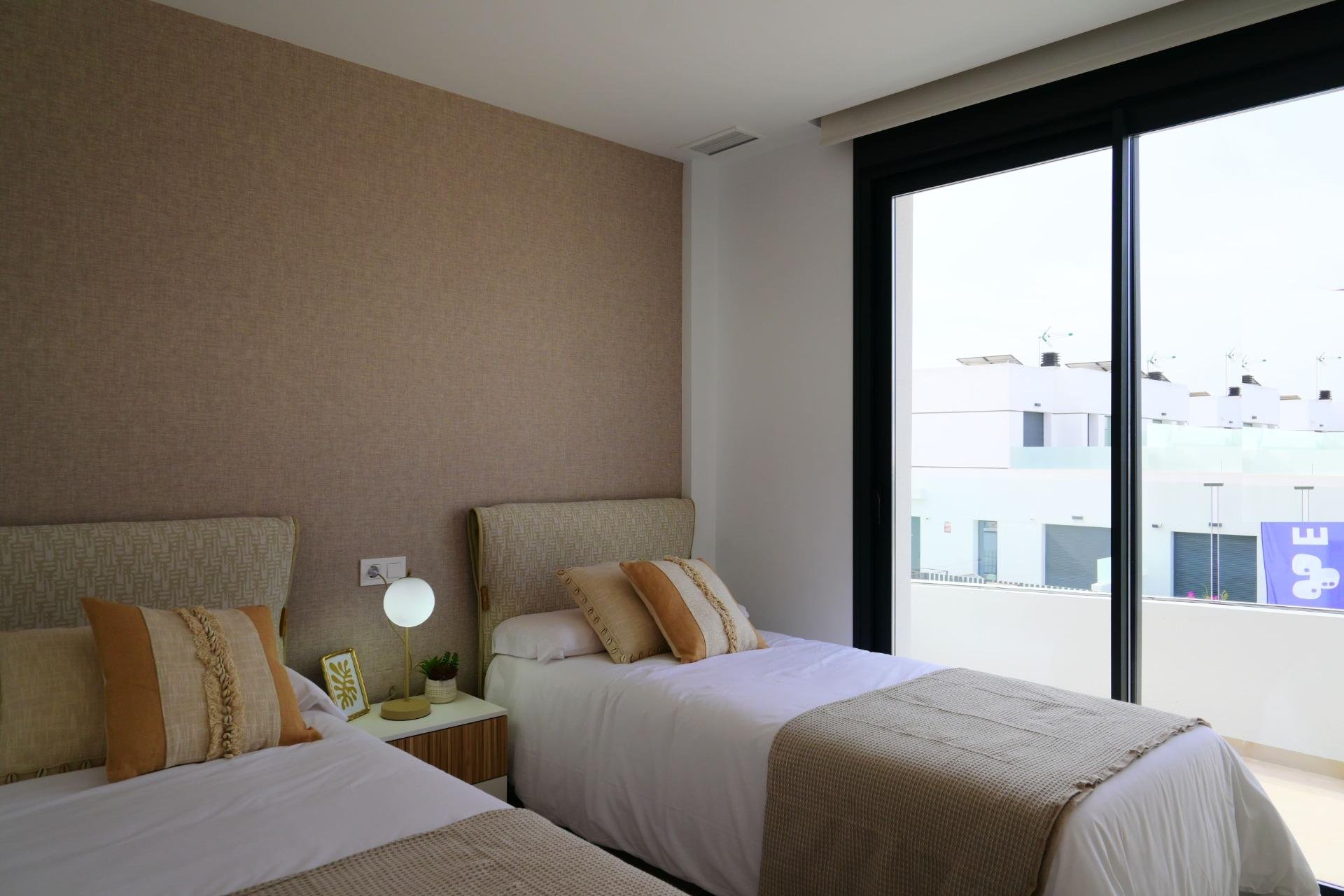 Rynek pierwotny - Willa -
Dolores - polideportivo