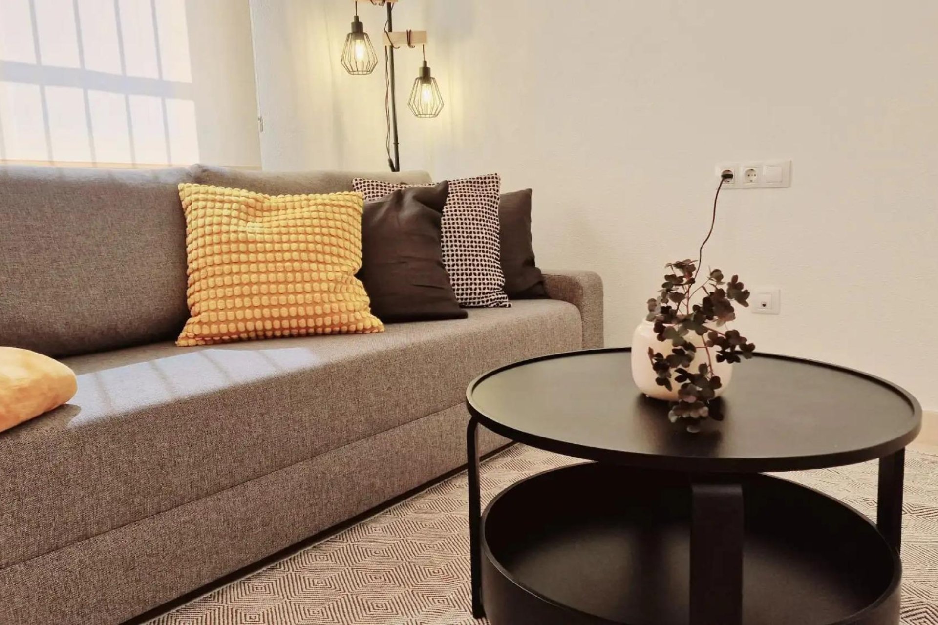 Rynek pierwotny - Willa -
Lorca - Purias