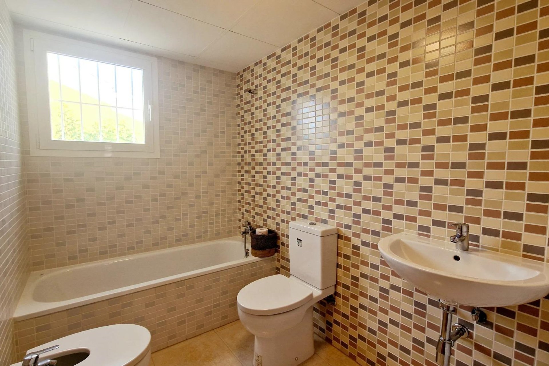 Rynek pierwotny - Willa -
Lorca - Purias