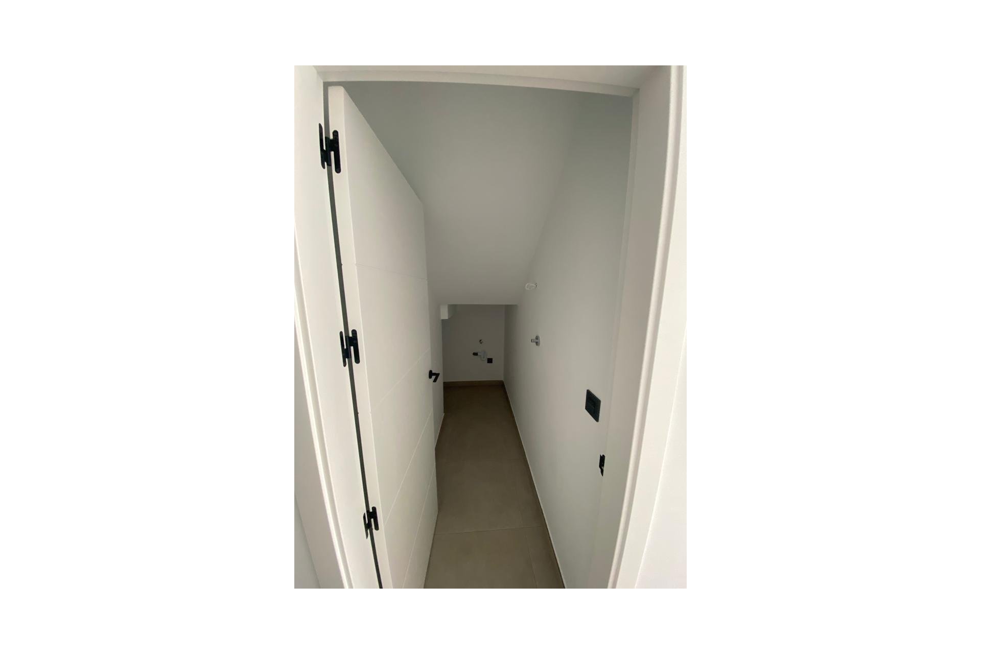 Rynek pierwotny - Willa -
Los Alcázares - La Concha