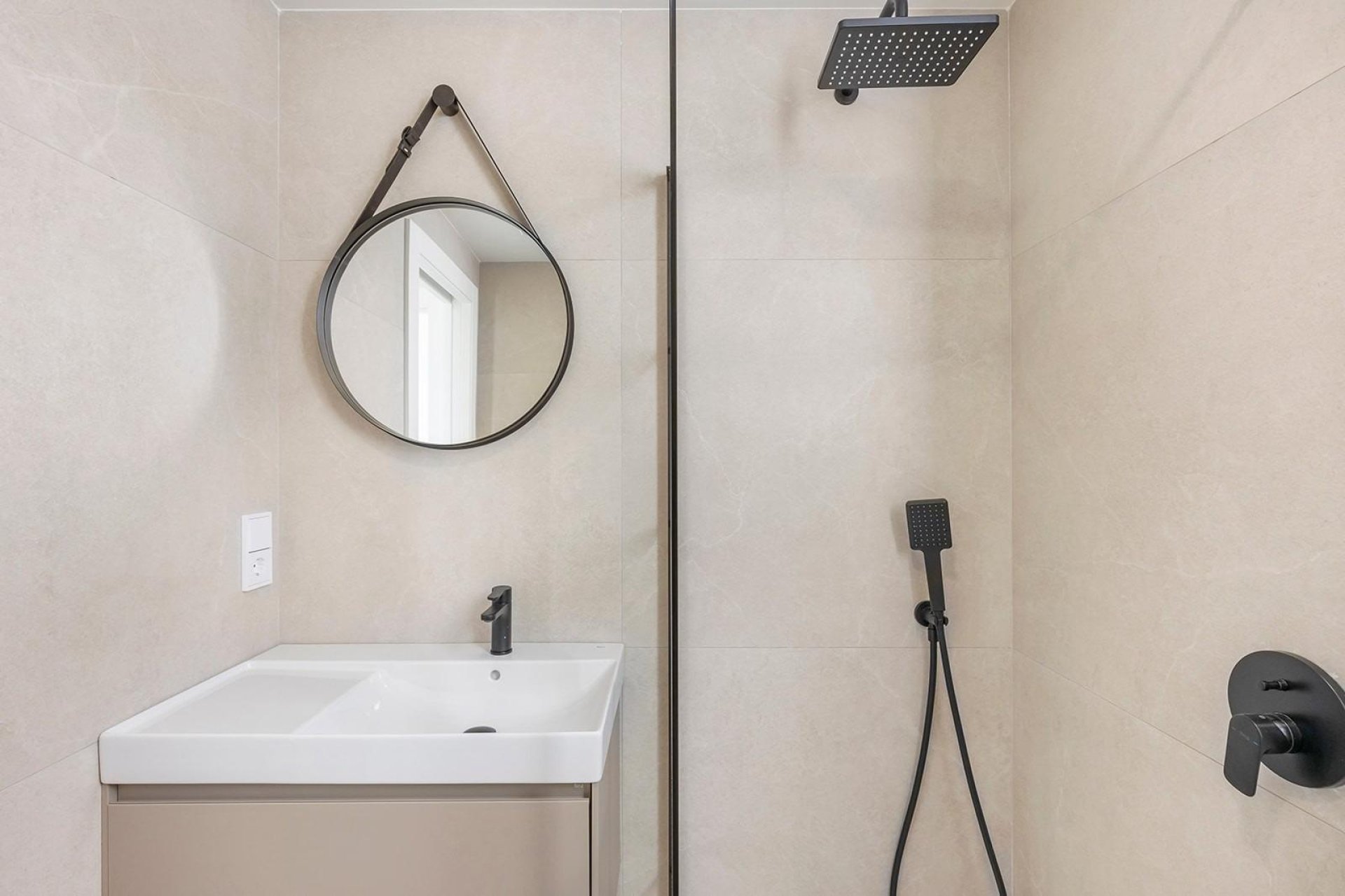 Rynek pierwotny - Willa -
Los Alcázares - Serena Golf