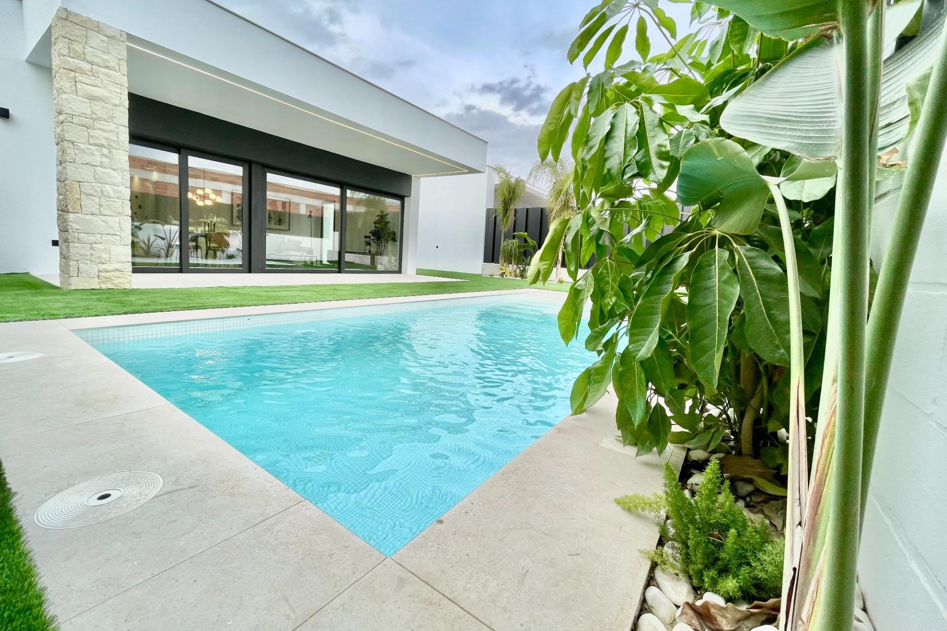 Rynek pierwotny - Willa -
Molina De Segura - Urb. La Quinta