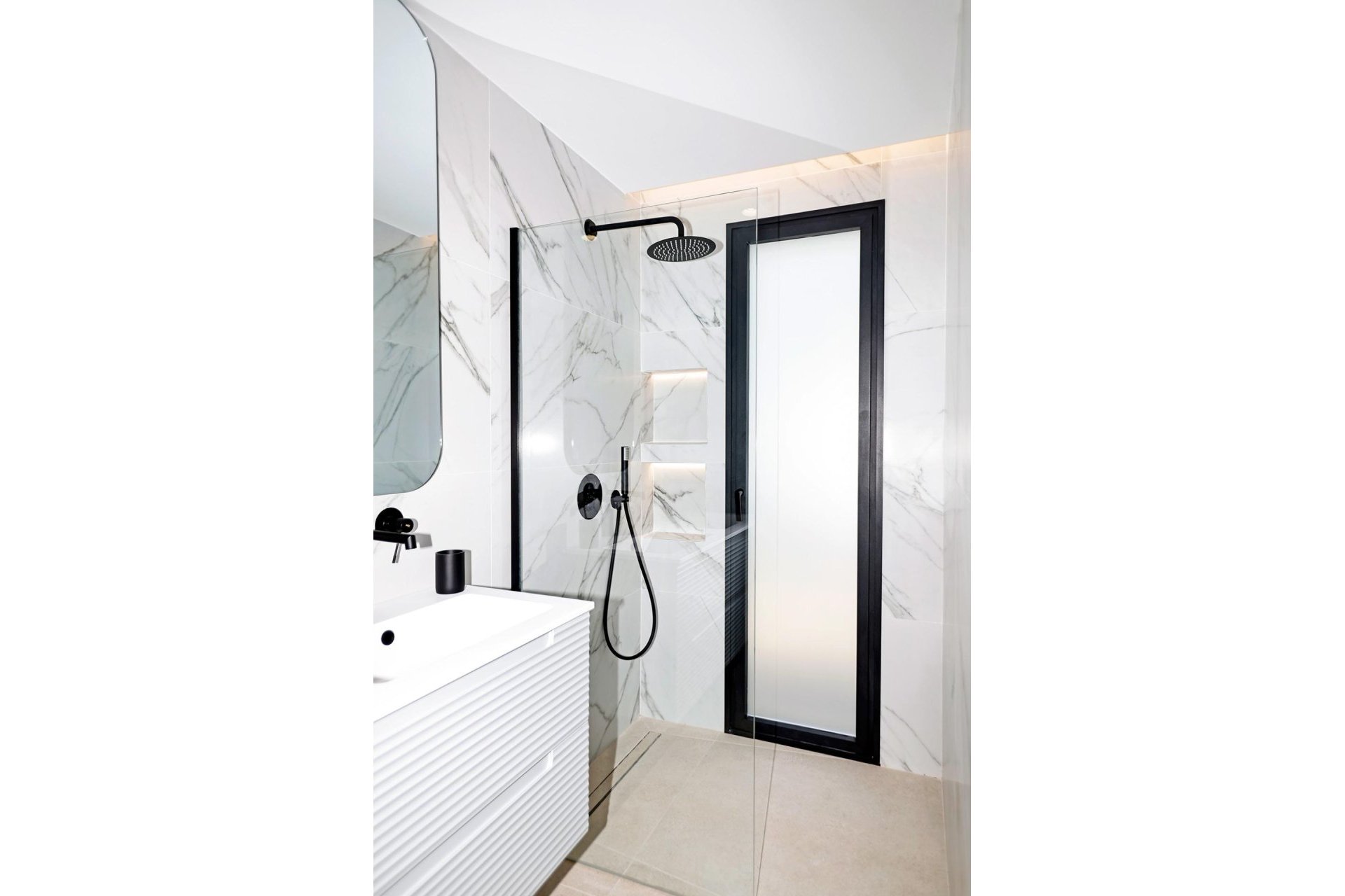 Rynek pierwotny - Willa -
Molina De Segura - Urb. La Quinta