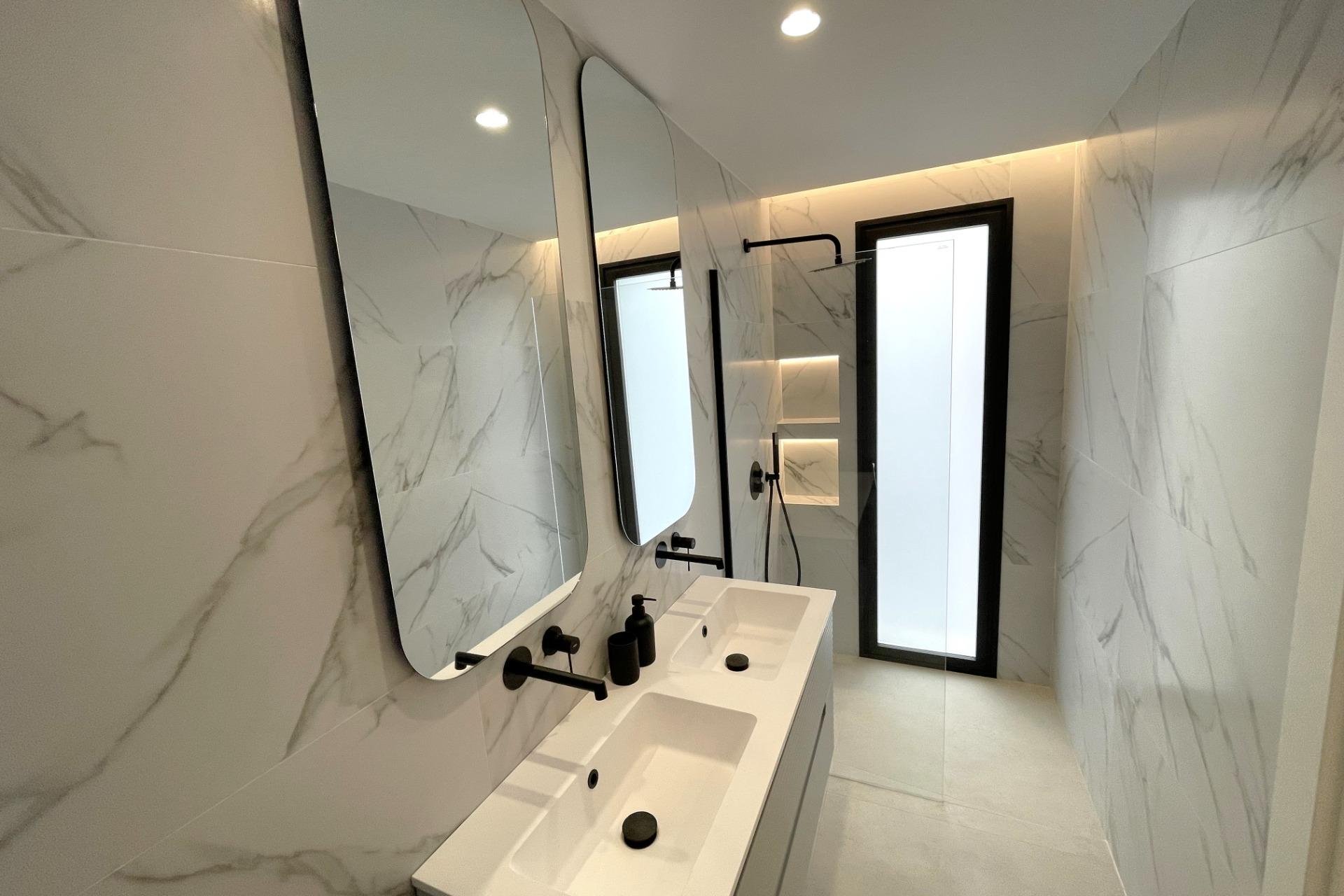 Rynek pierwotny - Willa -
Molina De Segura - Urb. La Quinta