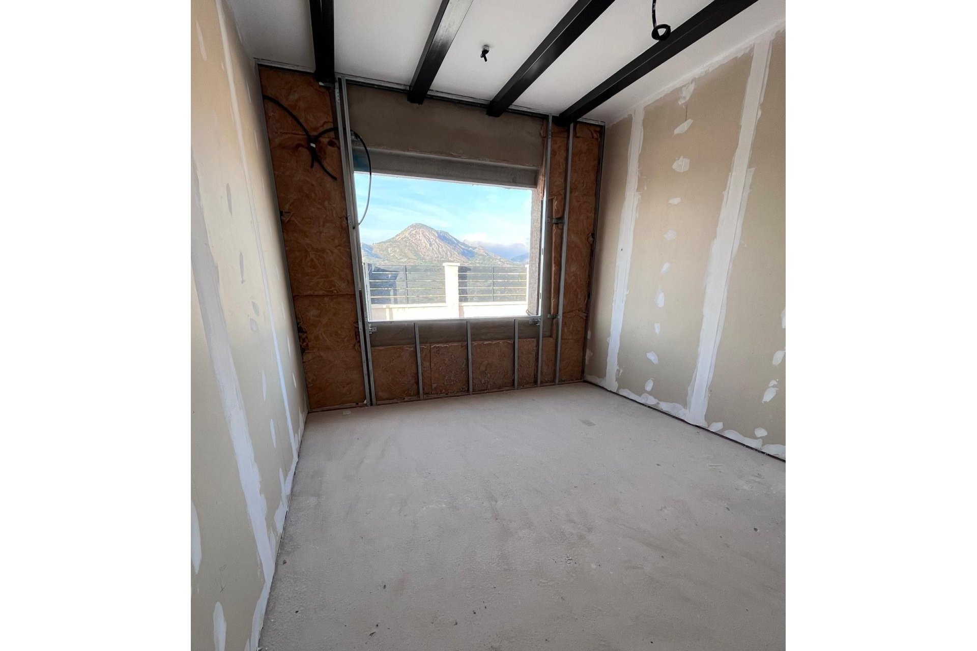 Rynek pierwotny - Willa -
Penaguila - El Olivar