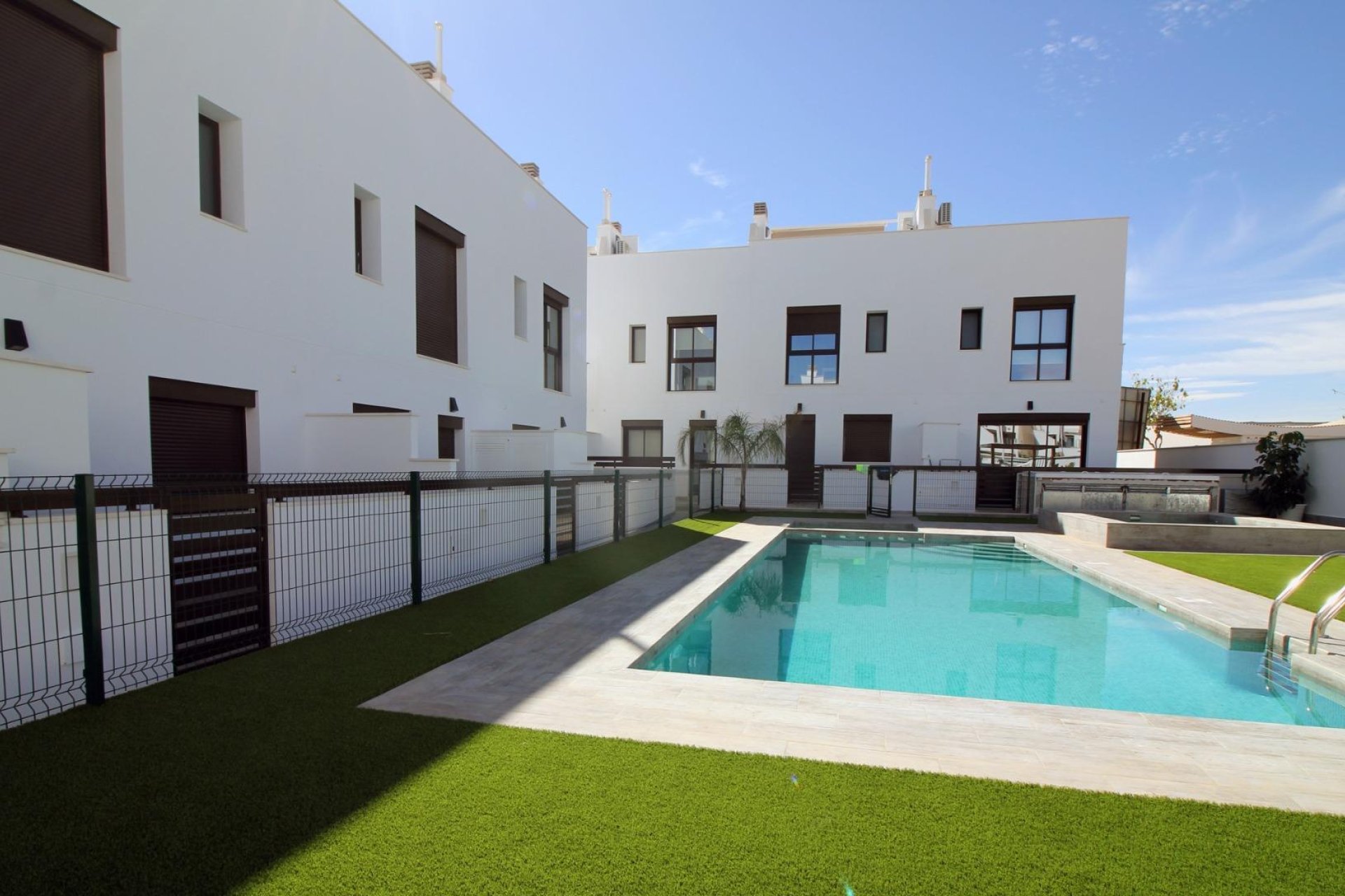 Rynek pierwotny - Willa -
Pilar de la Horadada - El Pilar de la Horadada
