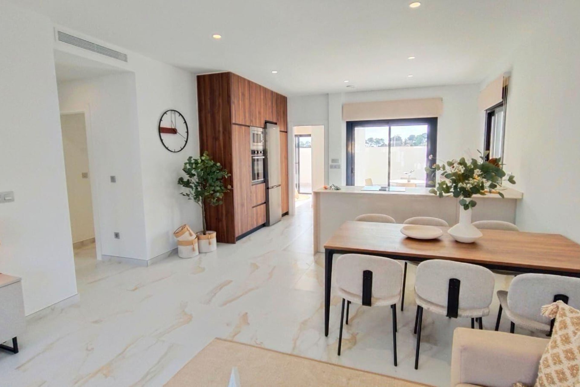 Rynek pierwotny - Willa -
Pilar de la Horadada - Pinar de Campoverde