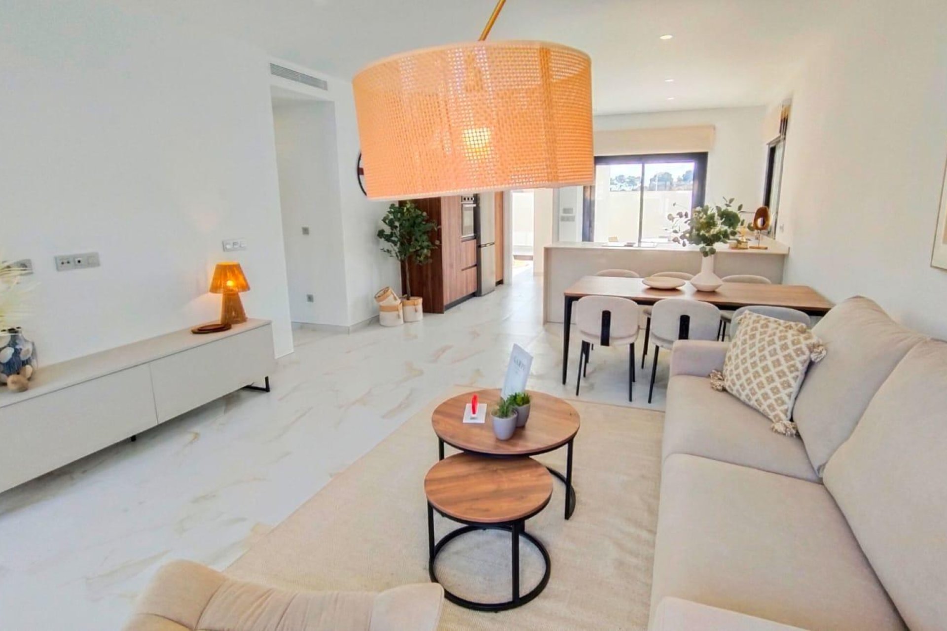 Rynek pierwotny - Willa -
Pilar de la Horadada - Pinar de Campoverde