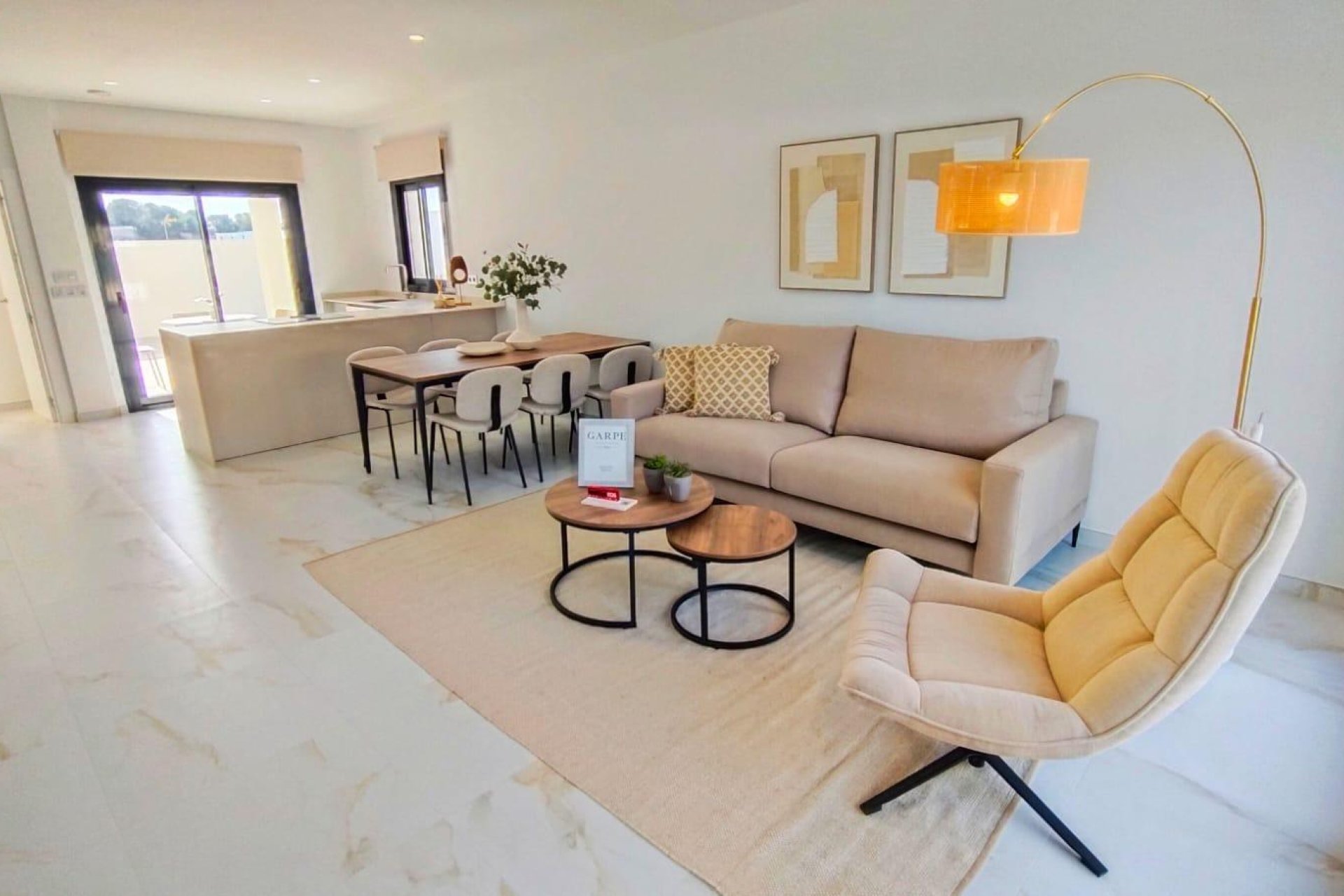 Rynek pierwotny - Willa -
Pilar de la Horadada - Pinar de Campoverde