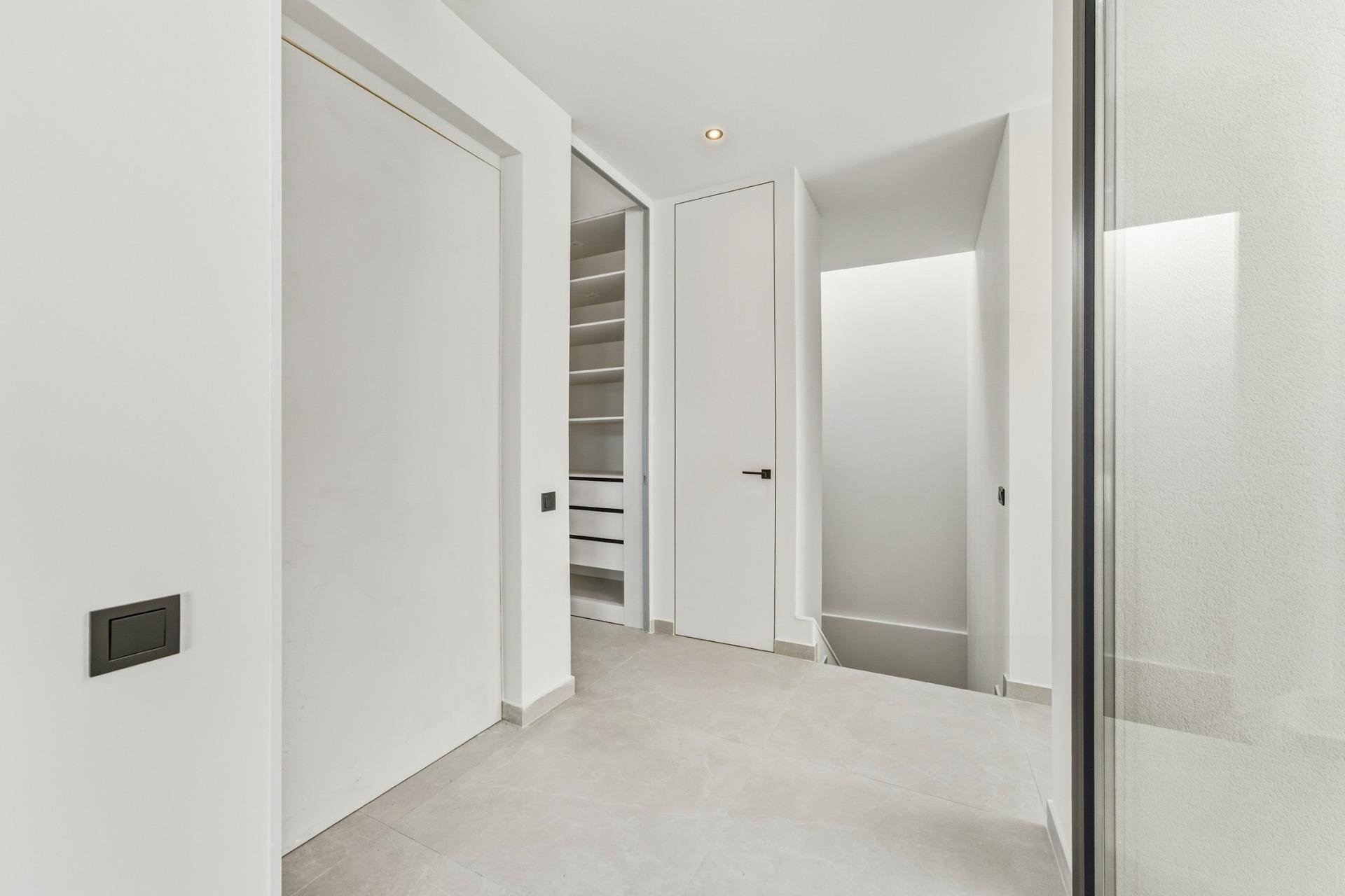 Rynek pierwotny - Willa -
Polop - La Alberca