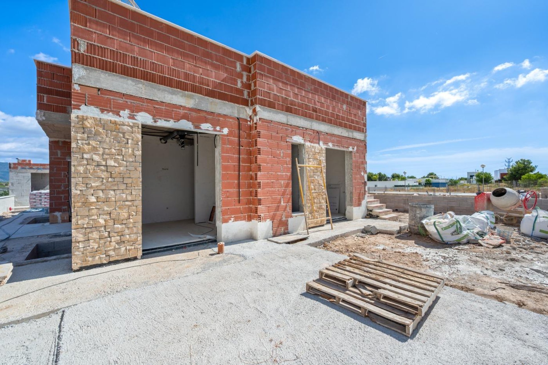 Rynek pierwotny - Willa -
Polop - Novapolop