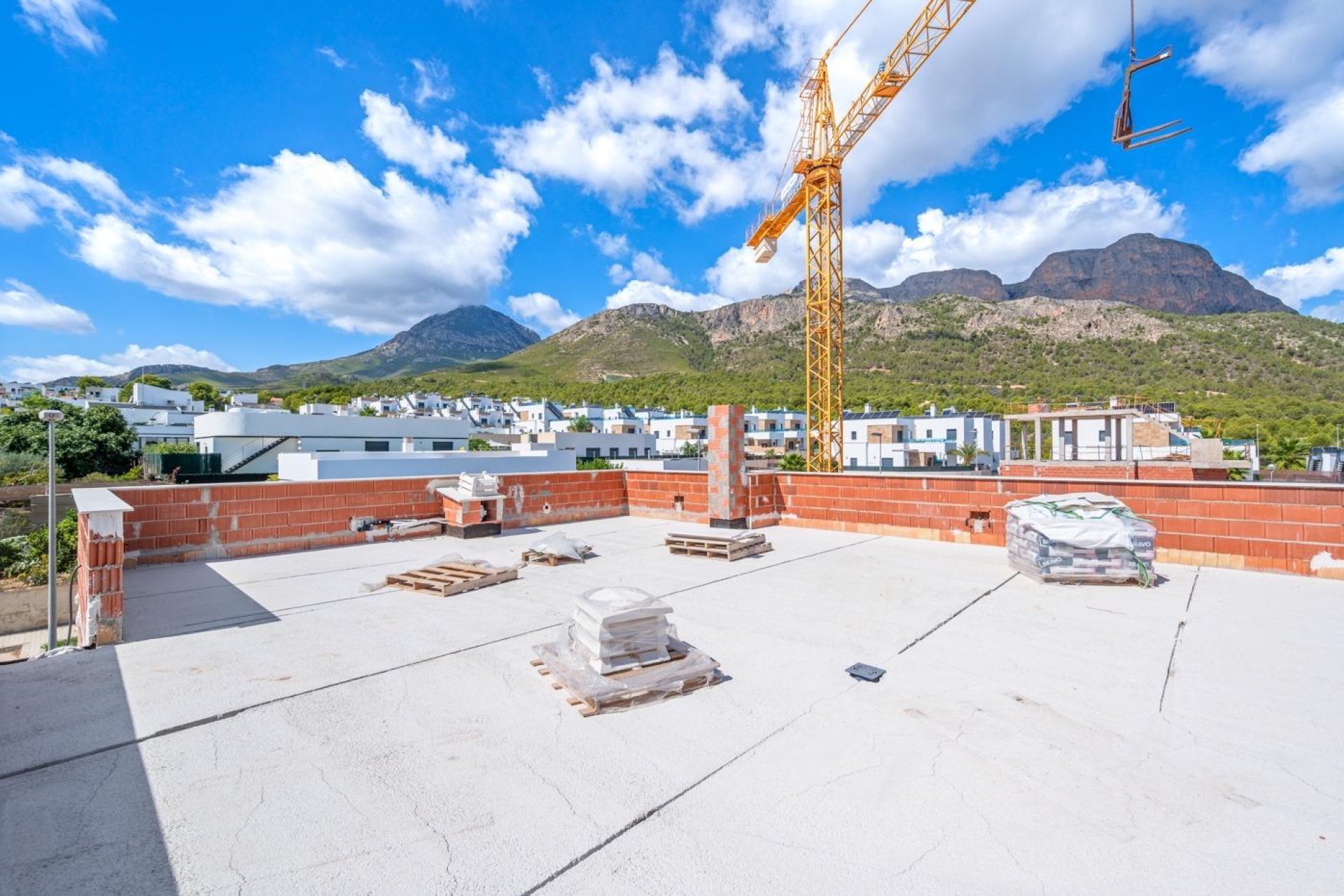 Rynek pierwotny - Willa -
Polop - Novapolop