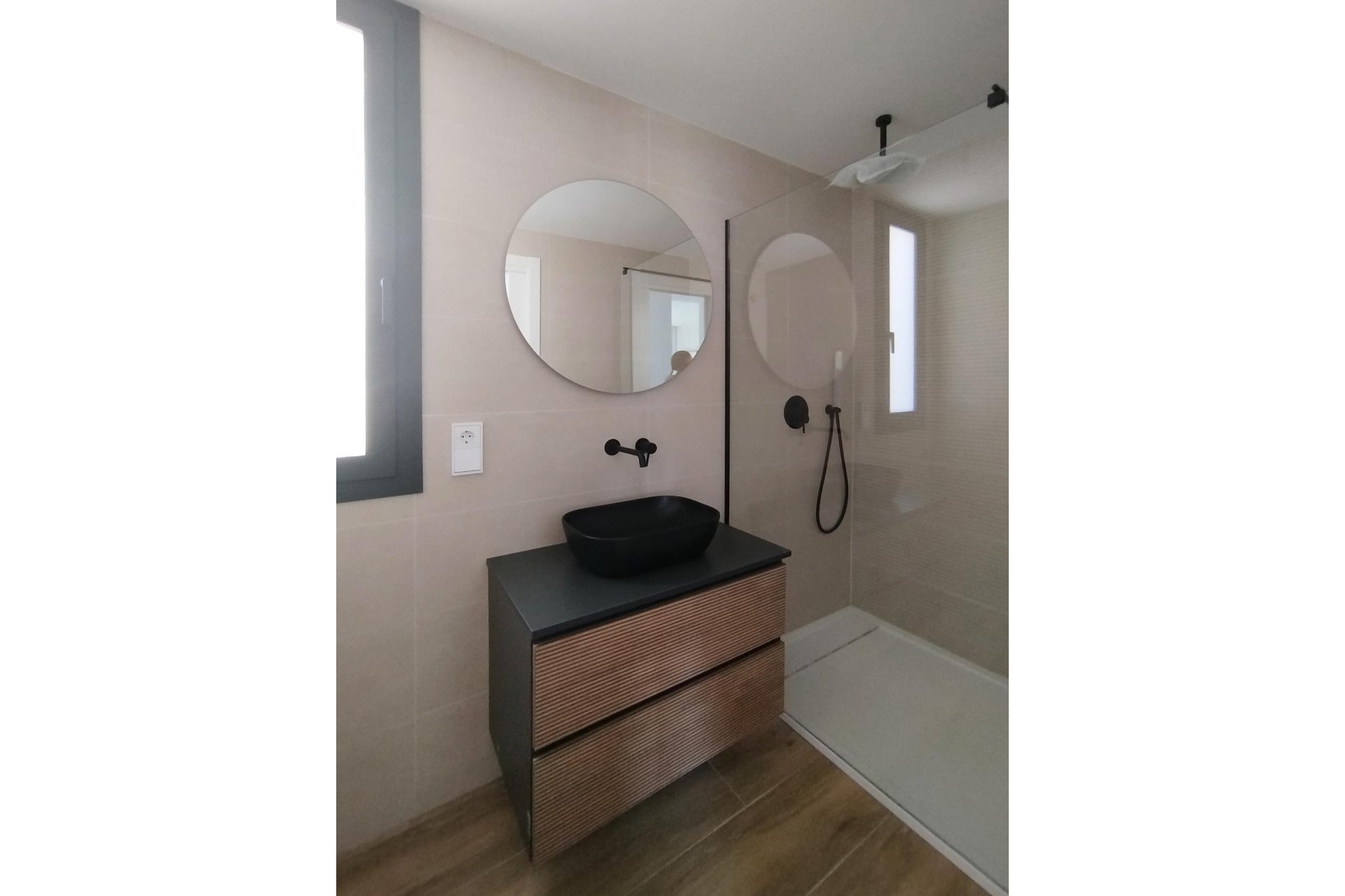 Rynek pierwotny - Willa -
Polop - PAU 1