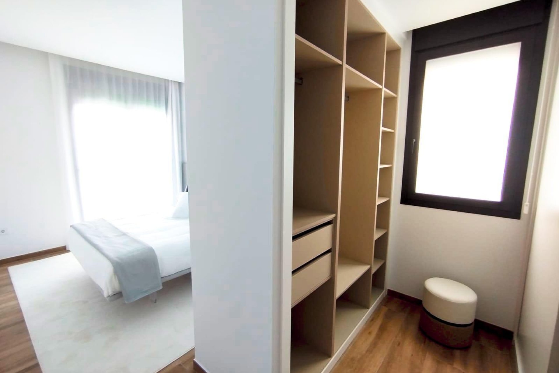 Rynek pierwotny - Willa -
Polop - PAU 1