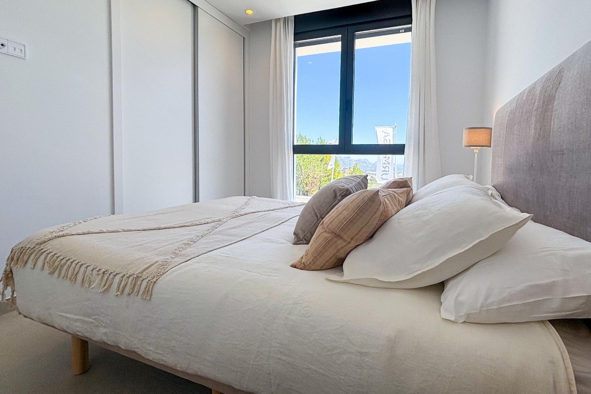 Rynek pierwotny - Willa -
Polop - PAU 1