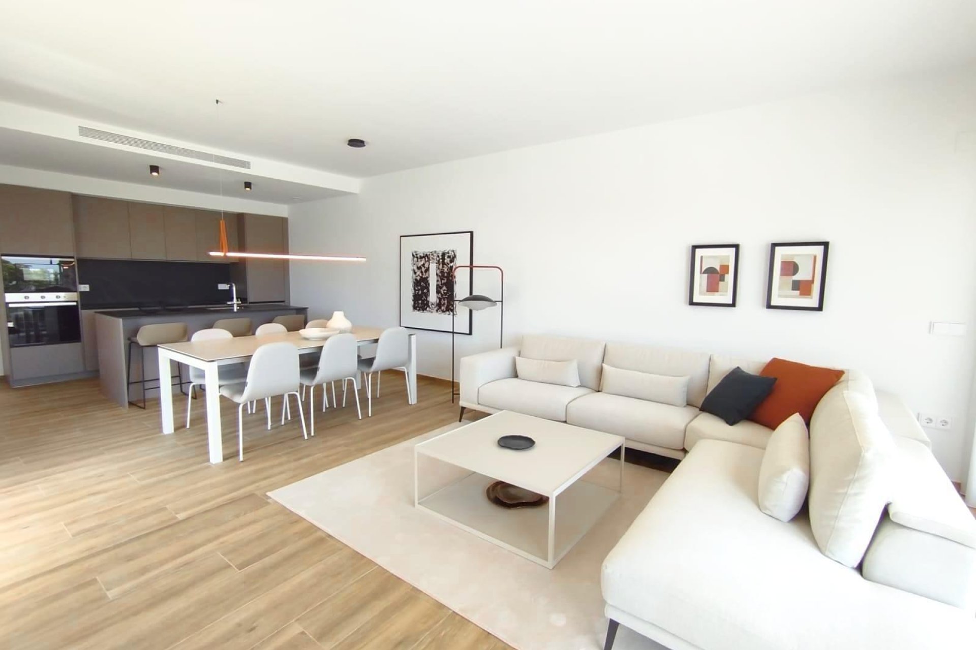 Rynek pierwotny - Willa -
Polop - PAU 1