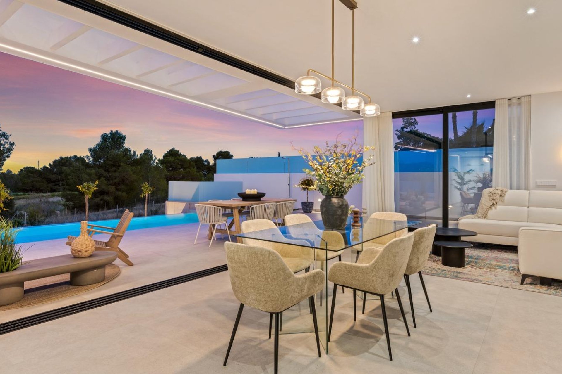 Rynek pierwotny - Willa -
Polop - Urbanizaciones