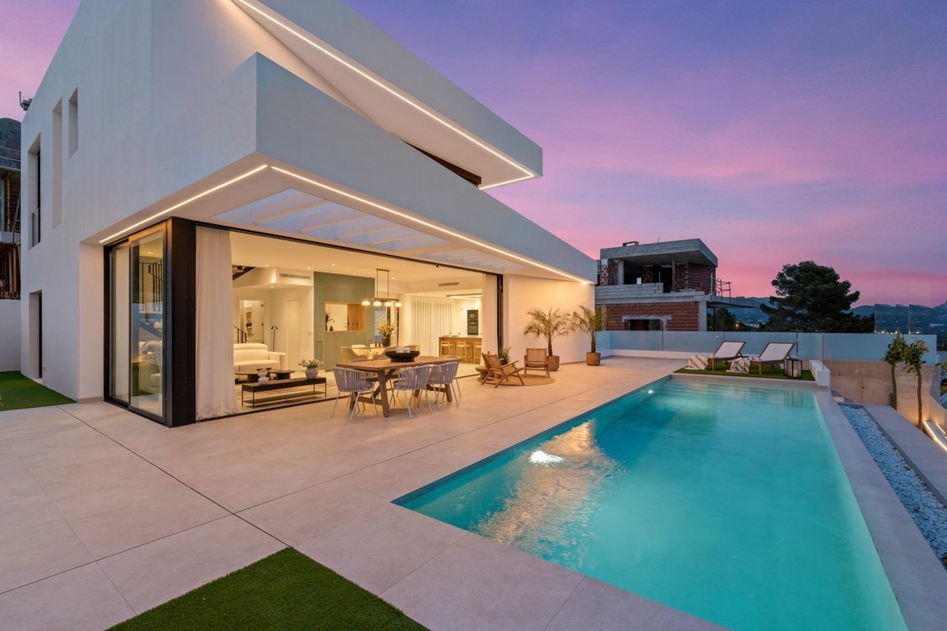 Rynek pierwotny - Willa -
Polop - Urbanizaciones