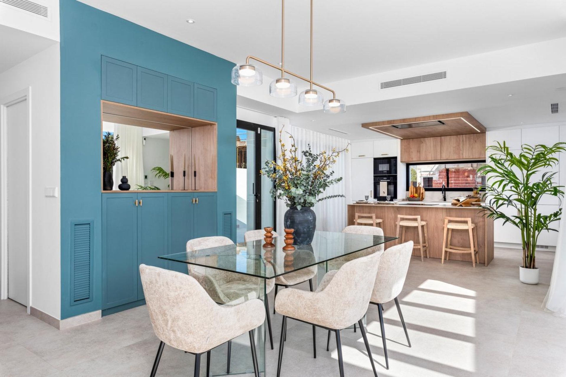 Rynek pierwotny - Willa -
Polop - Urbanizaciones