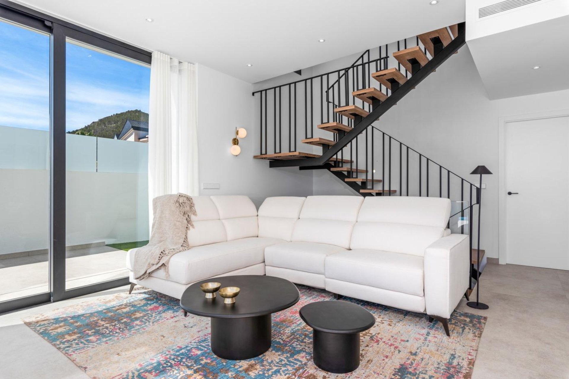 Rynek pierwotny - Willa -
Polop - Urbanizaciones