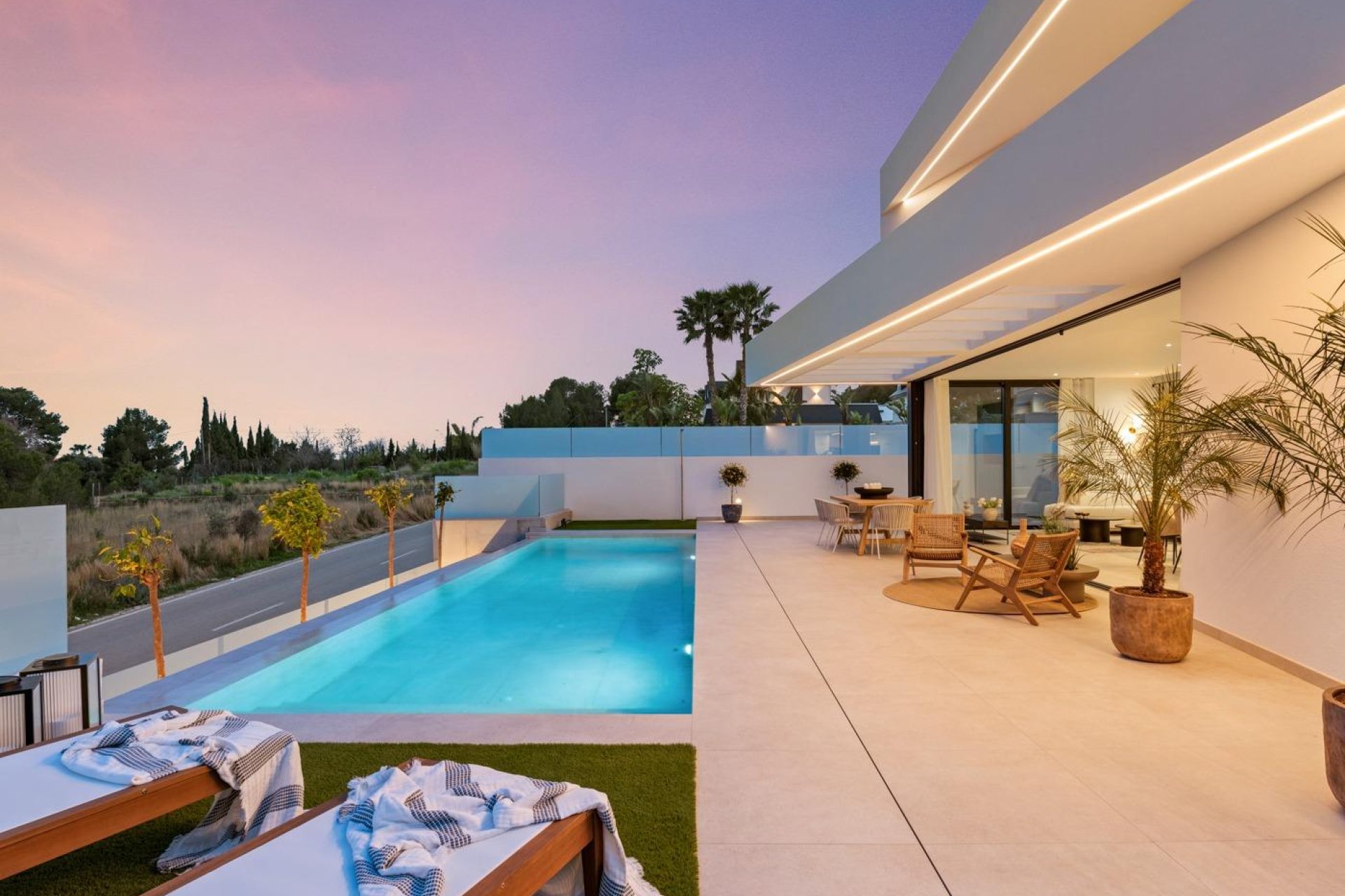 Rynek pierwotny - Willa -
Polop - Urbanizaciones