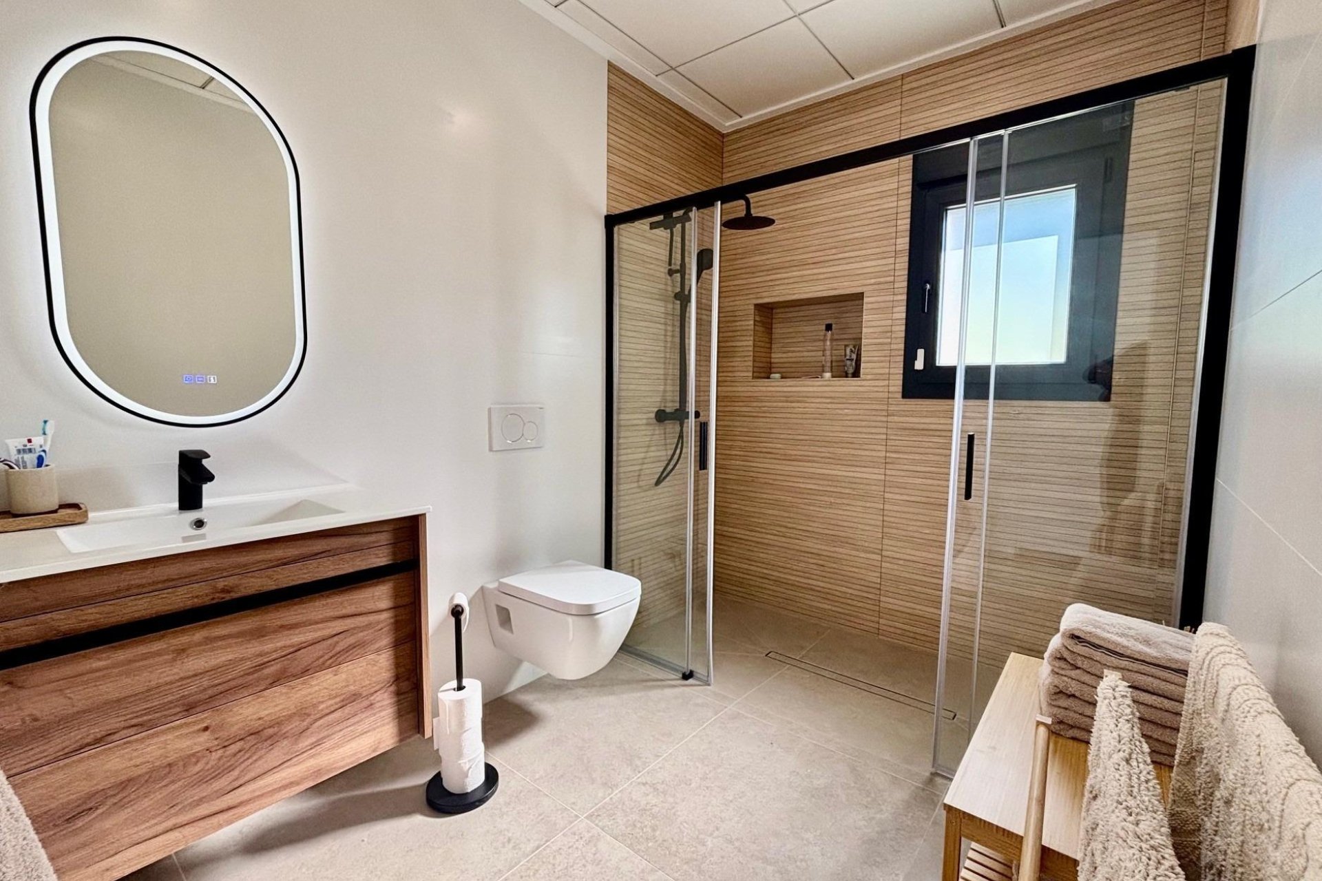 Rynek pierwotny - Willa -
Rafal - polideportivo