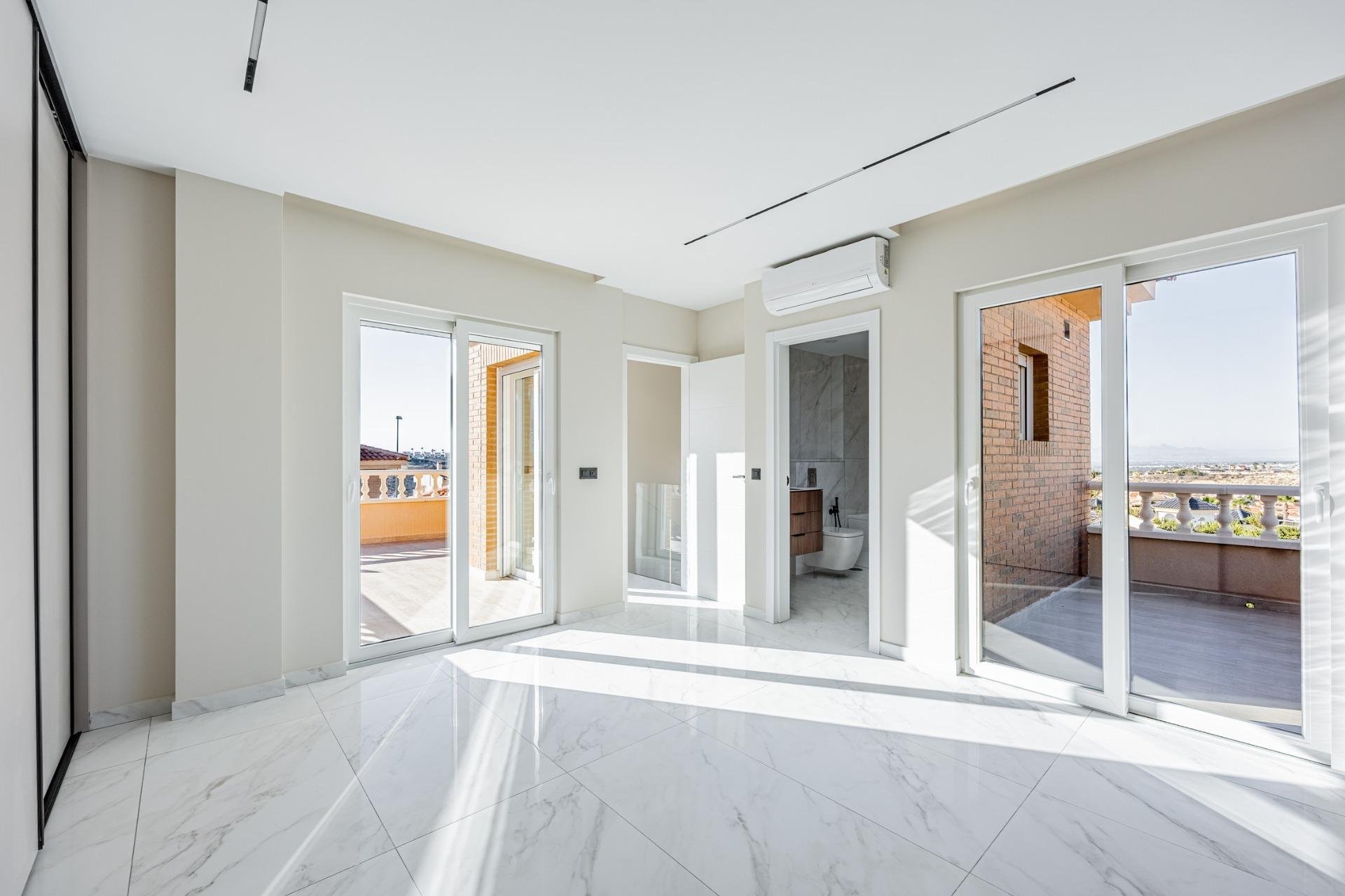 Rynek pierwotny - Willa -
Rojales - Ciudad Quesada