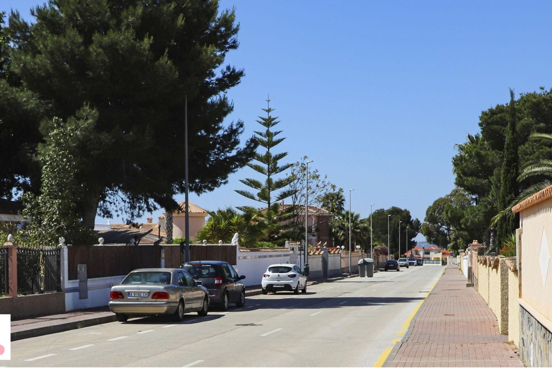 Rynek pierwotny - Willa -
San Fulgencio - La Escuera