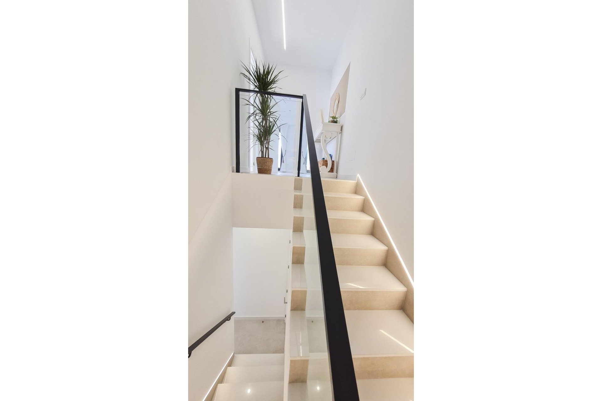 Rynek pierwotny - Willa -
San Pedro del Pinatar - Los Antolinos