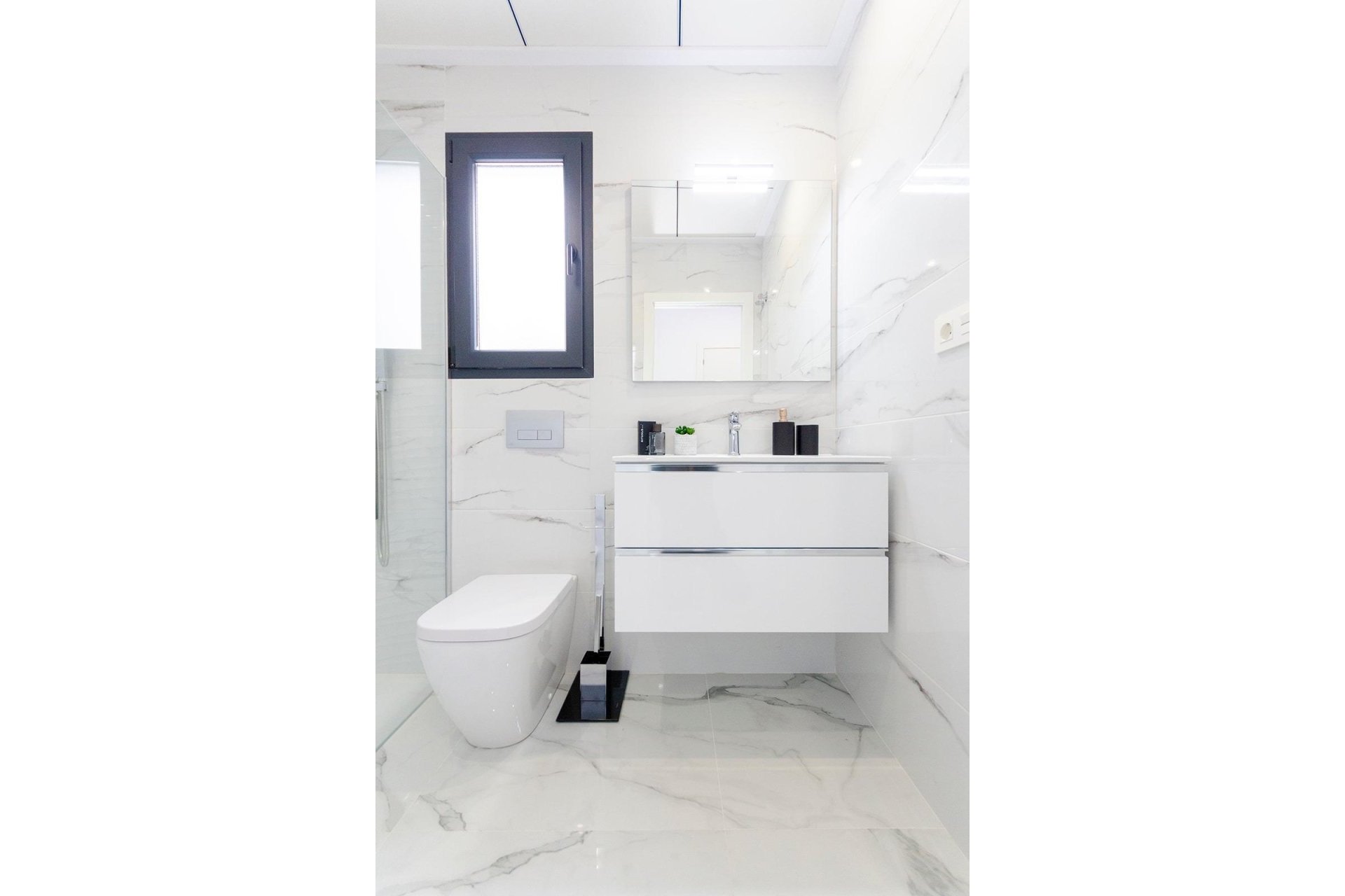 Rynek pierwotny - Willa -
Torrevieja - La Siesta - El Salado -  Torreta