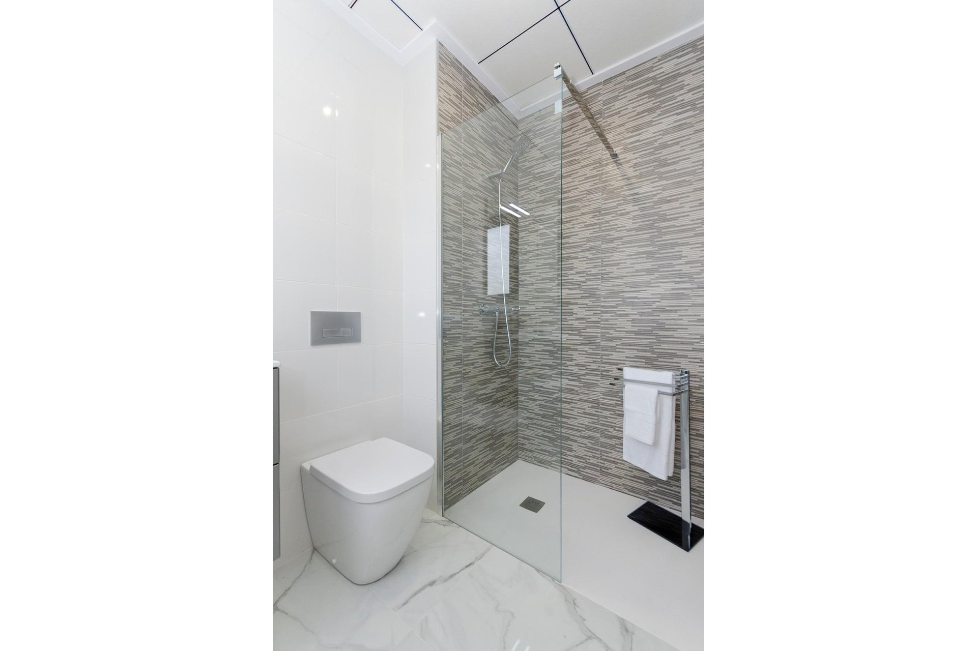 Rynek pierwotny - Willa -
Torrevieja - La Siesta - El Salado -  Torreta