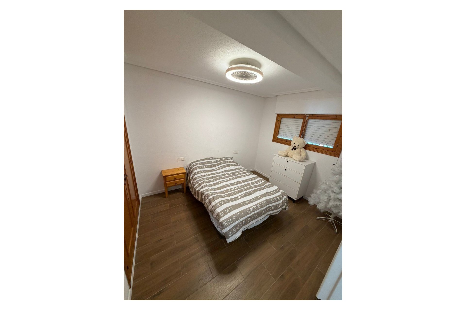 Rynek wtórny - Apartament / Duplex -
Orihuela Costa - Punta Prima