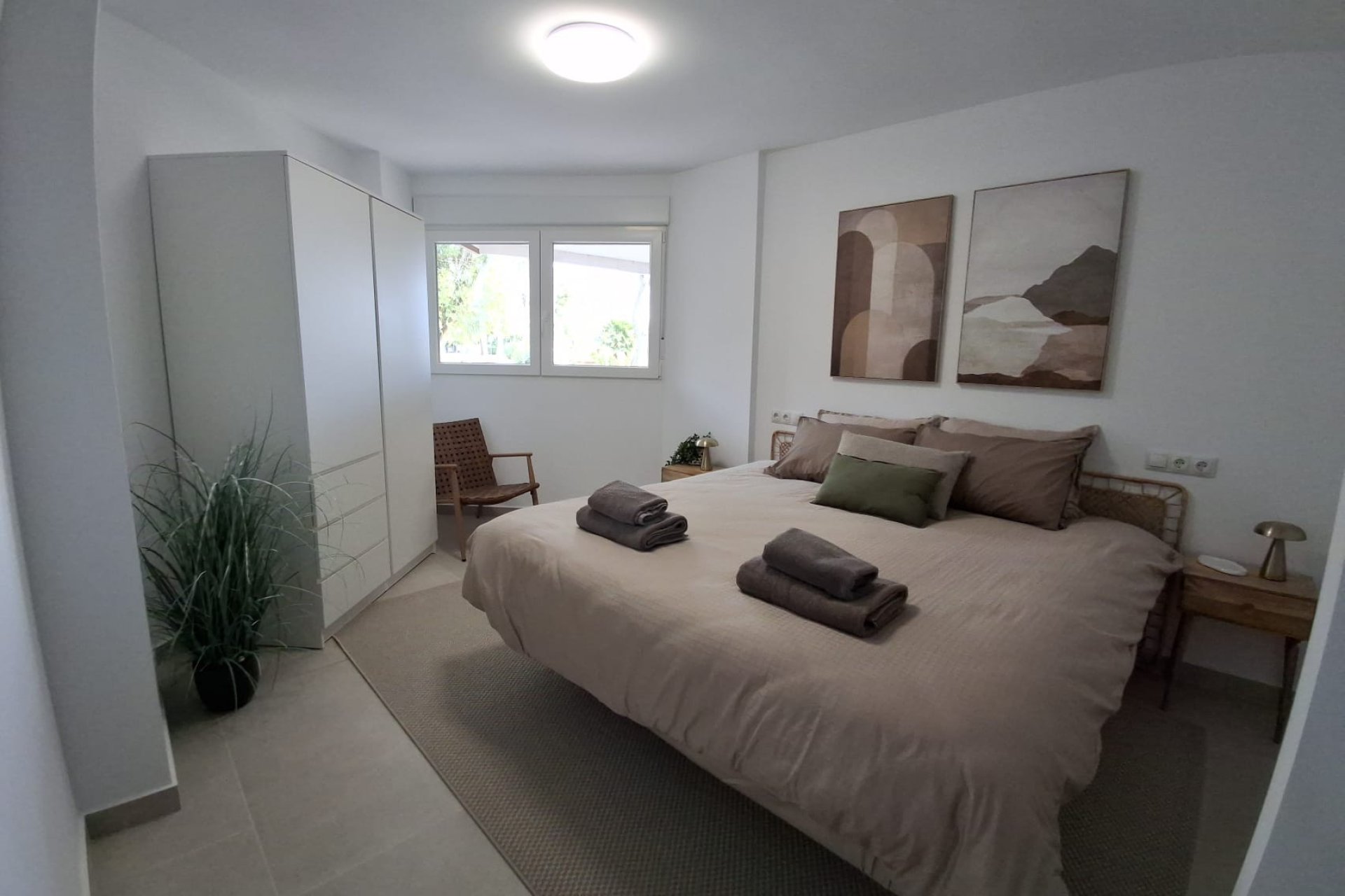 Rynek wtórny - Apartament / Duplex -
Torrevieja - Playa Acequion