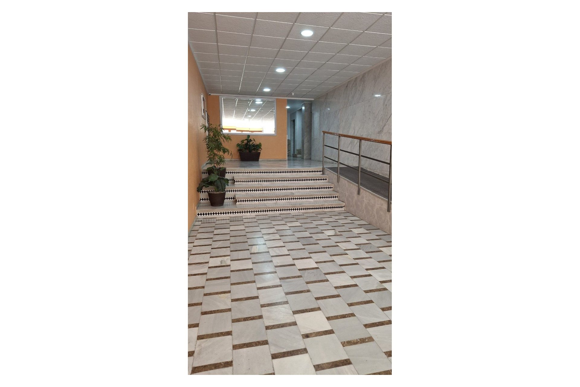 Rynek wtórny - Apartament / Duplex -
Torrevieja - Playa Acequion