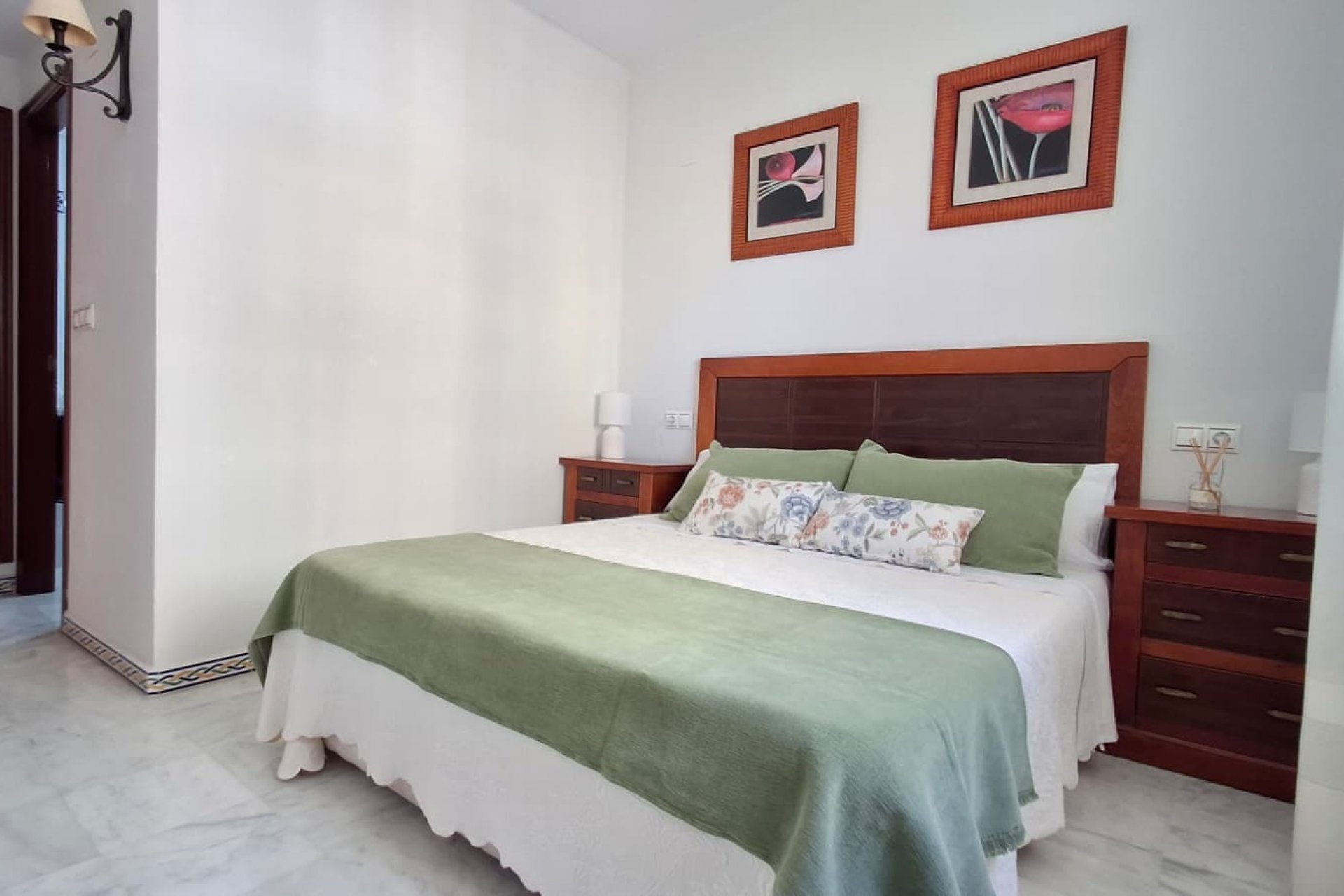 Rynek wtórny - Apartament / Duplex -
Torrevieja - Playa de los Locos