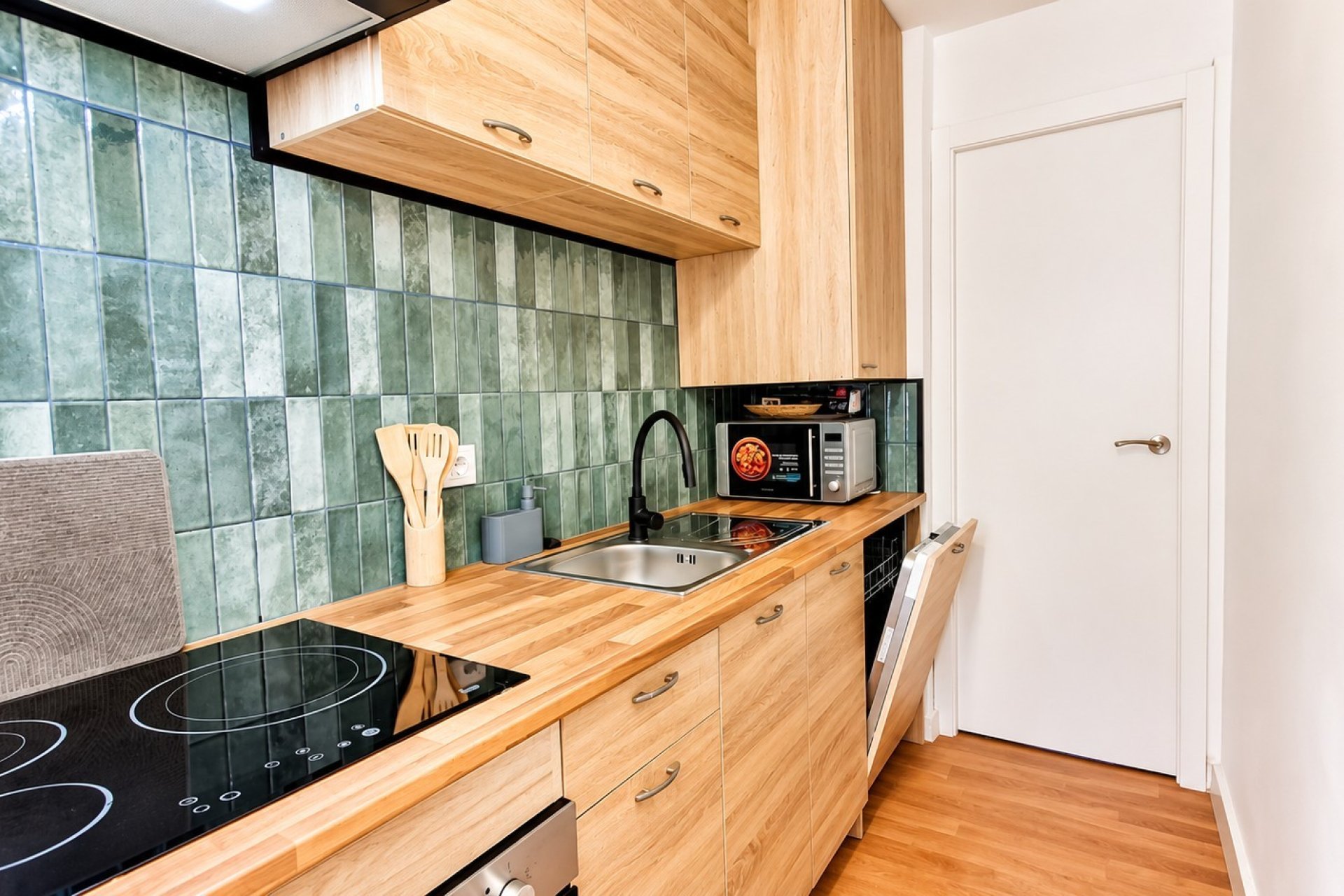 Rynek wtórny - Apartment / Duplex -
Torrevieja - Playa de los Locos