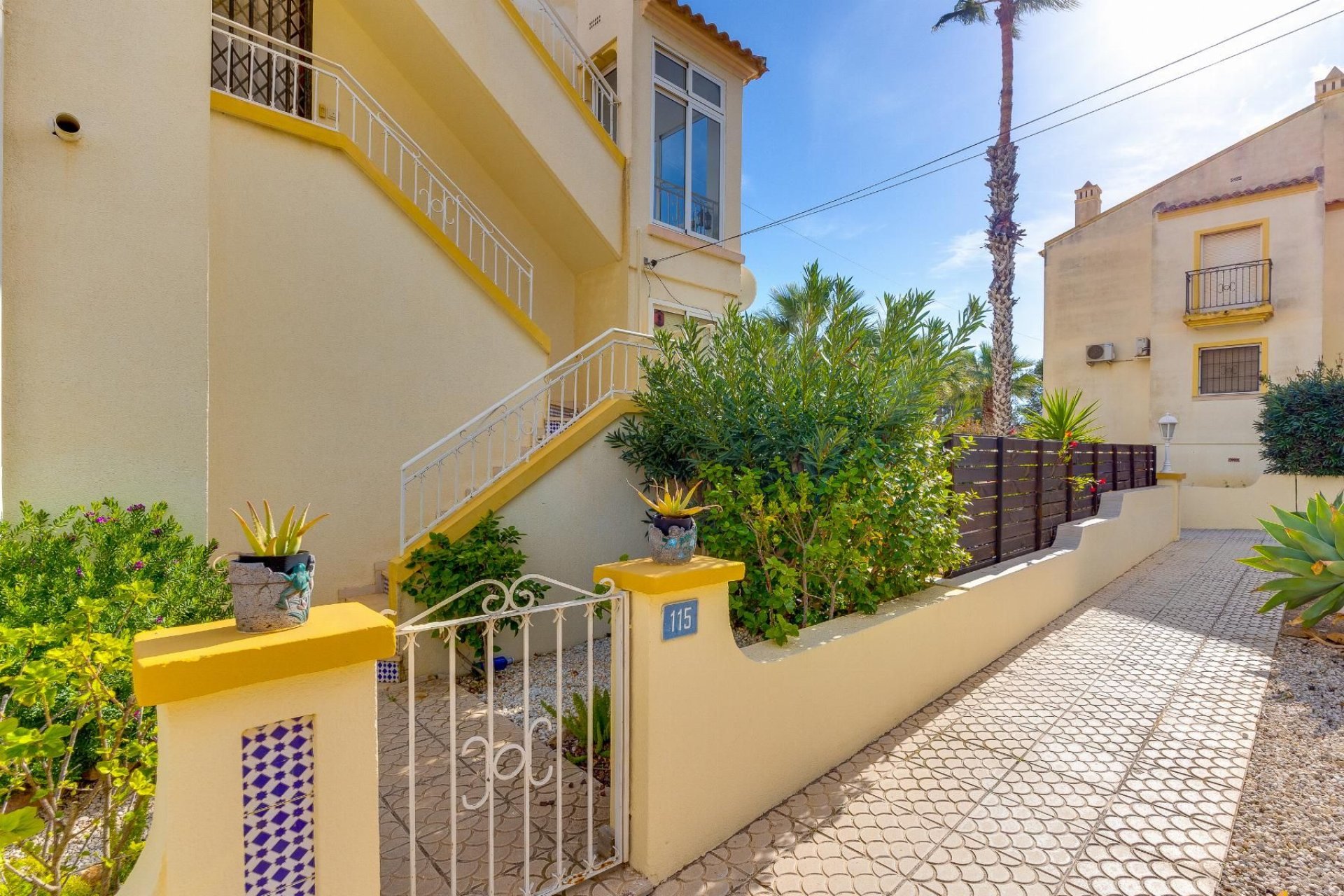 Rynek wtórny - Bungalow -
Orihuela Costa - Villamartín