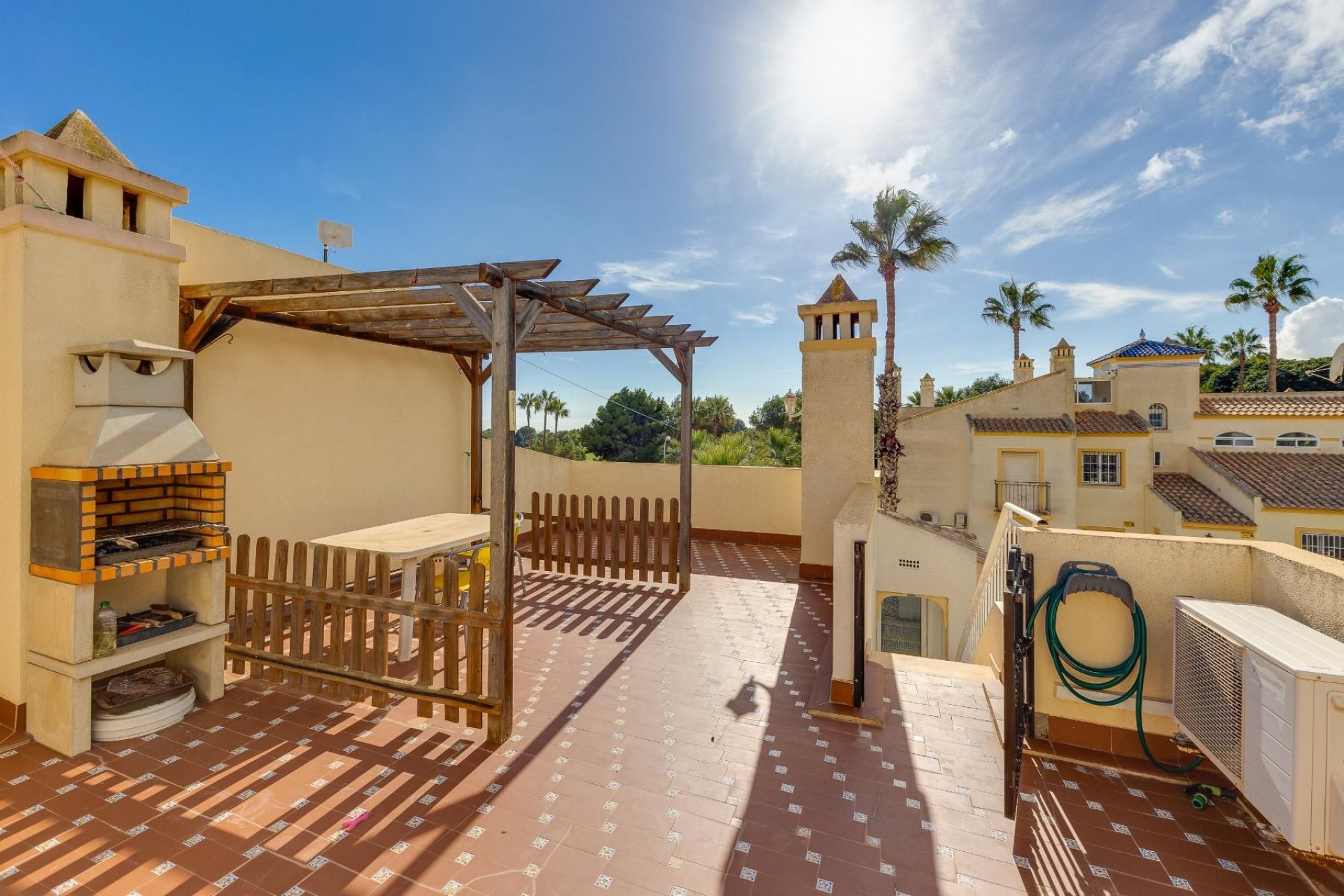 Rynek wtórny - Bungalow -
Orihuela Costa - Villamartín