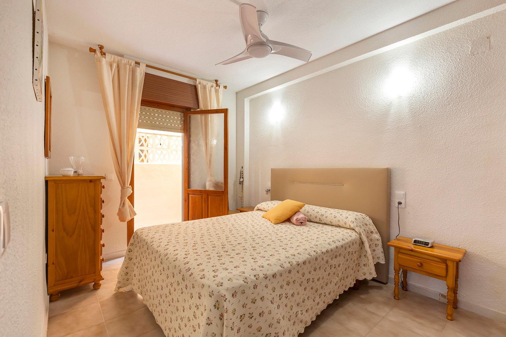 Rynek wtórny - Bungalow -
Torrevieja - La Mata