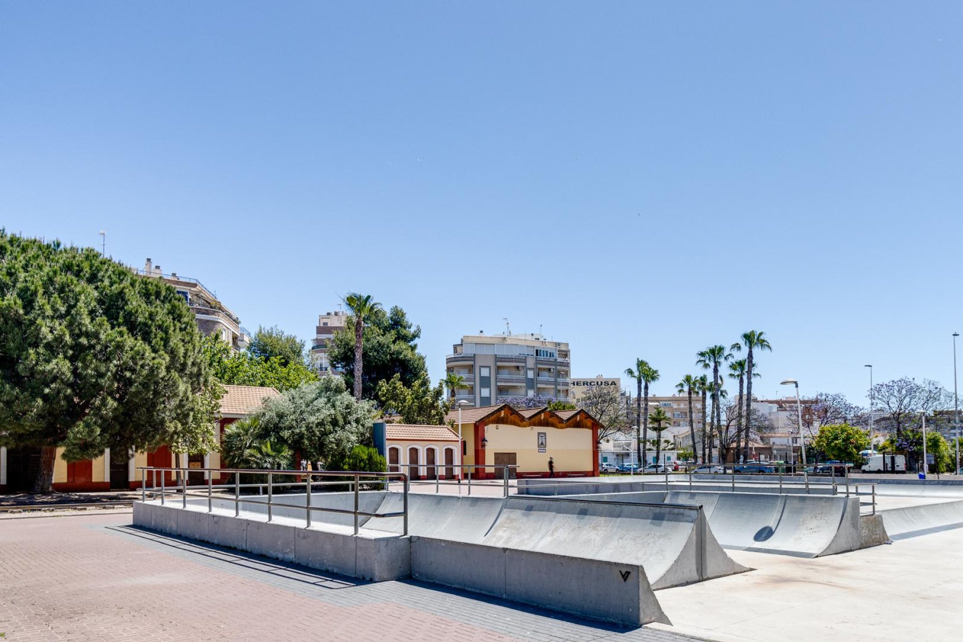 Rynek wtórny - Bungalow -
Torrevieja - Playa de La Acequion