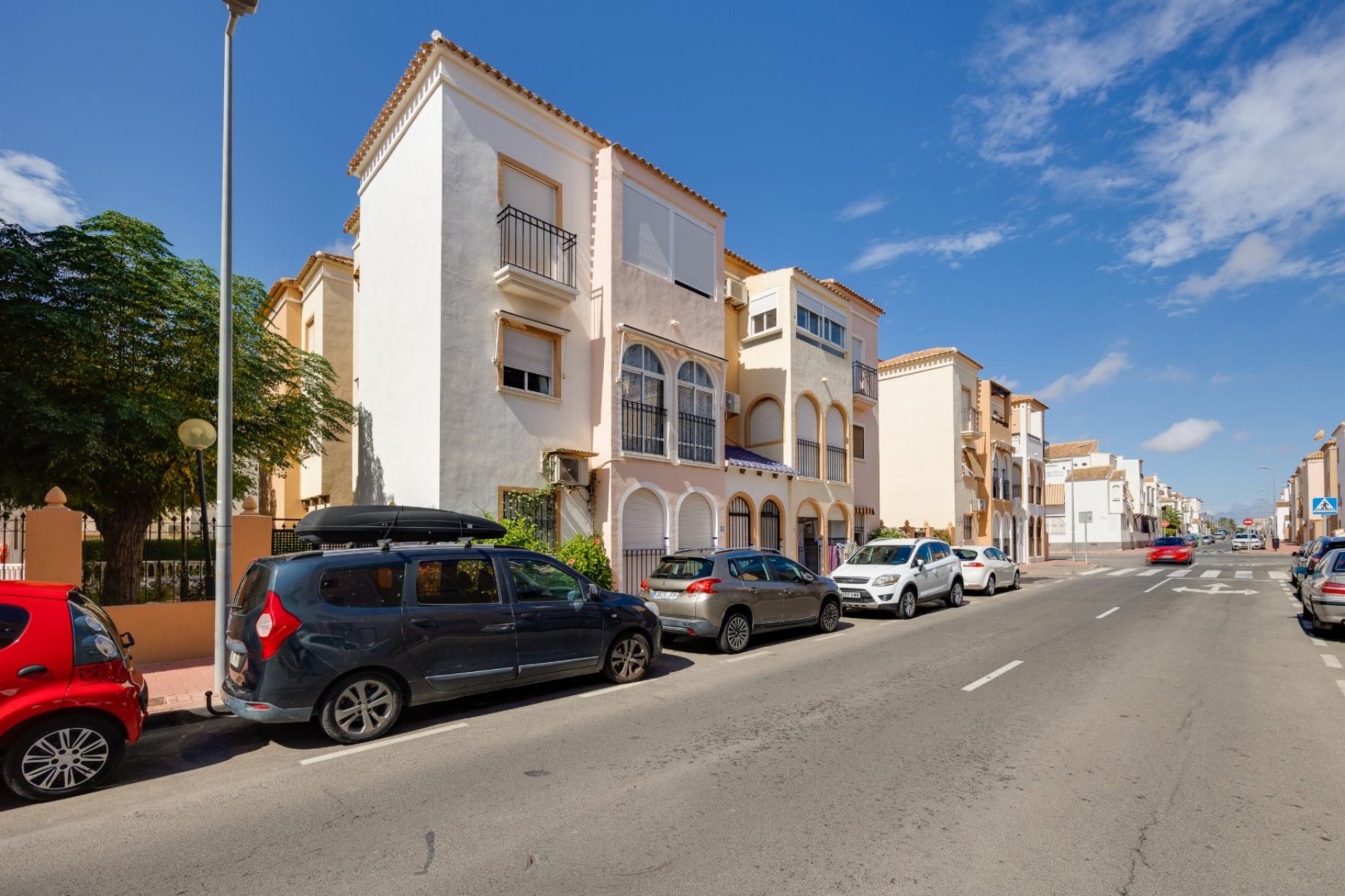 Rynek wtórny - Bungalow -
Torrevieja - Playa de los Naufragos