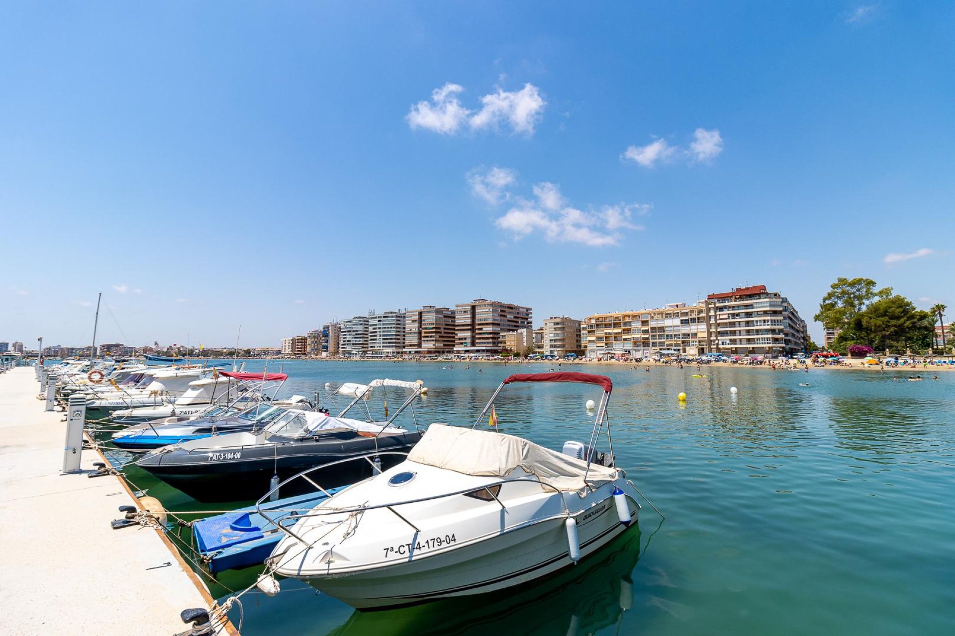 Rynek wtórny - Bungalow -
Torrevieja - Playa de los Naufragos