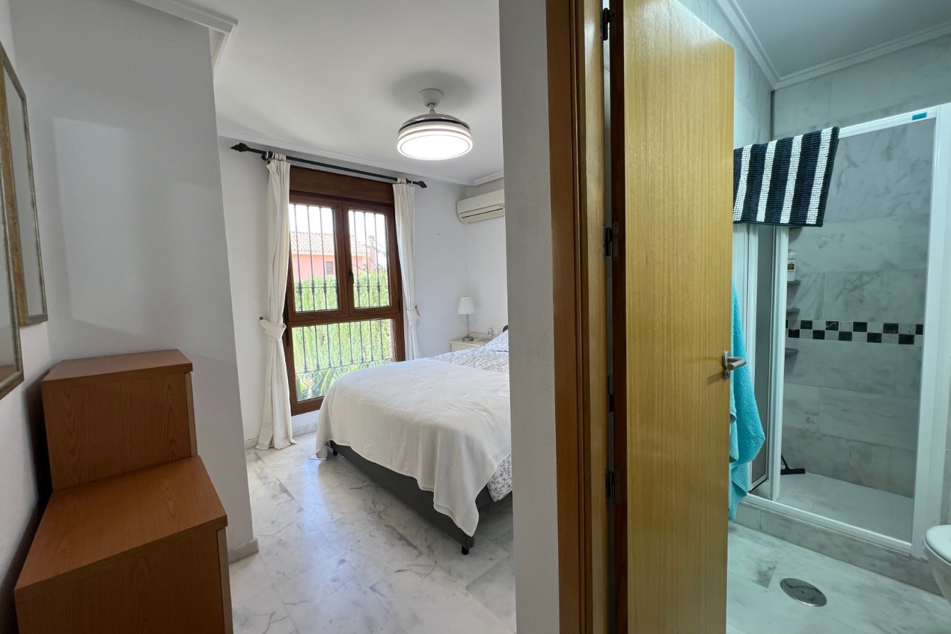 Rynek wtórny - Bungalowy -
Algorfa - La Finca Golf Resort