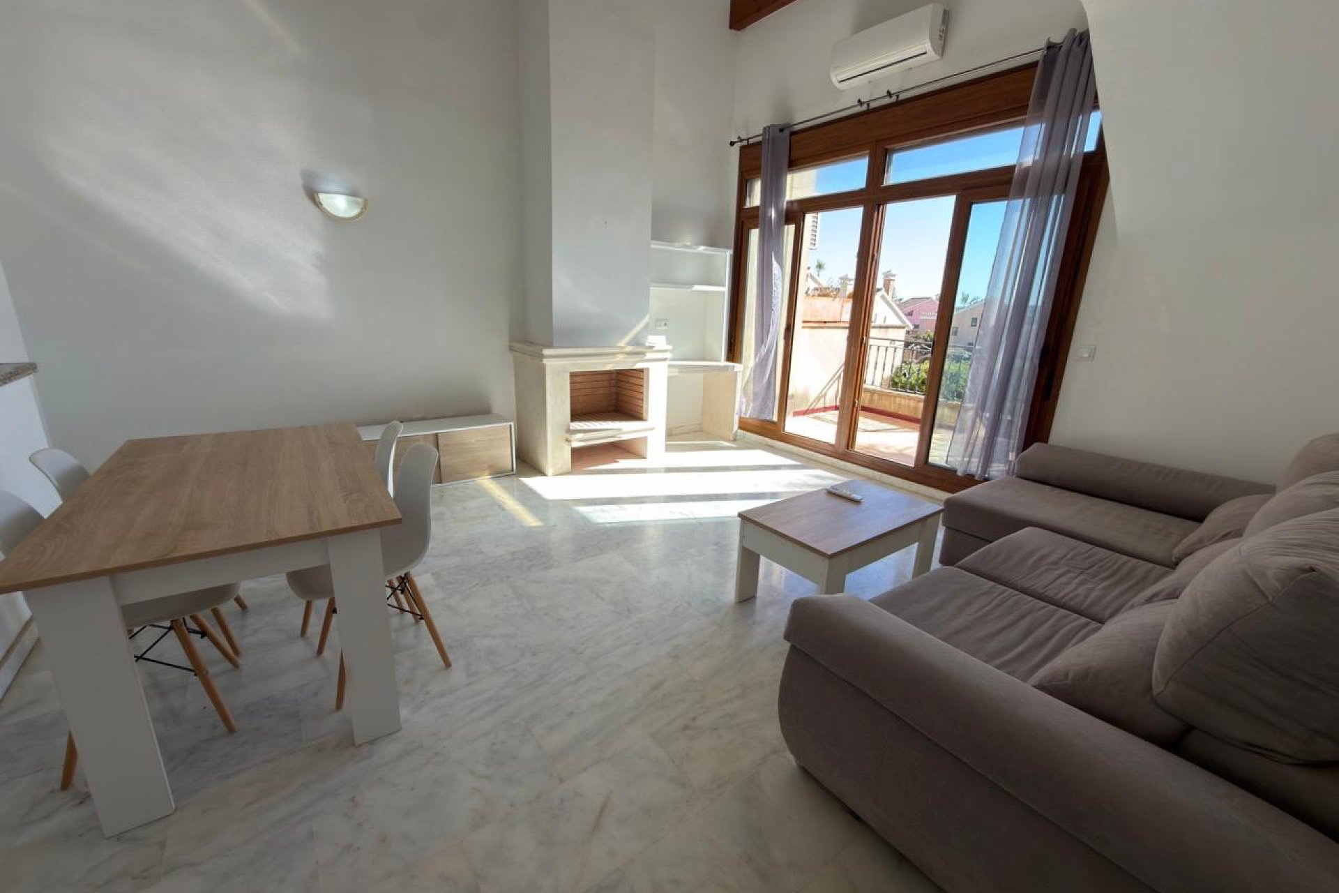 Rynek wtórny - Bungalowy -
Algorfa - La Finca Golf Resort